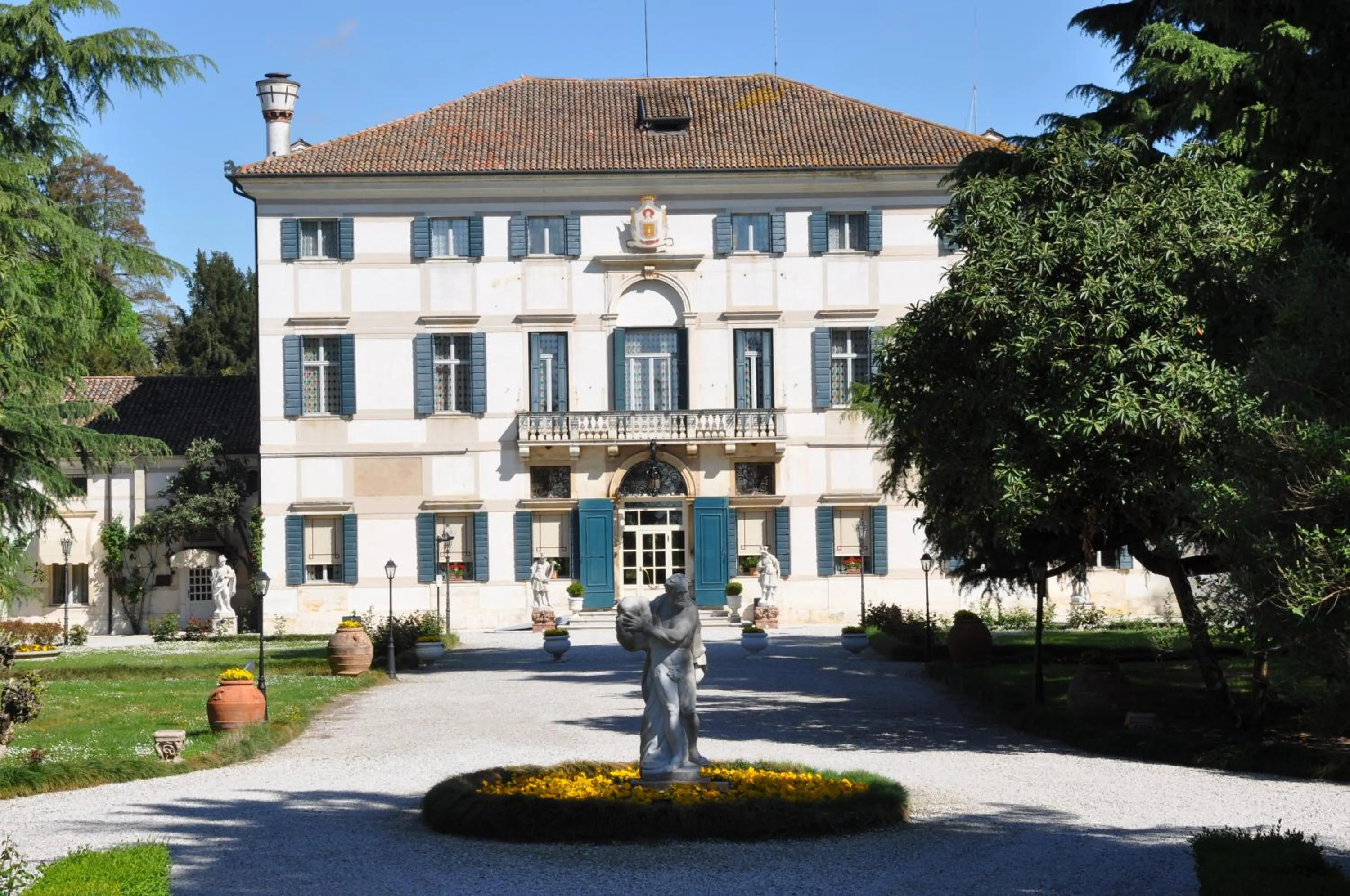 Property building in Hotel Villa Condulmer