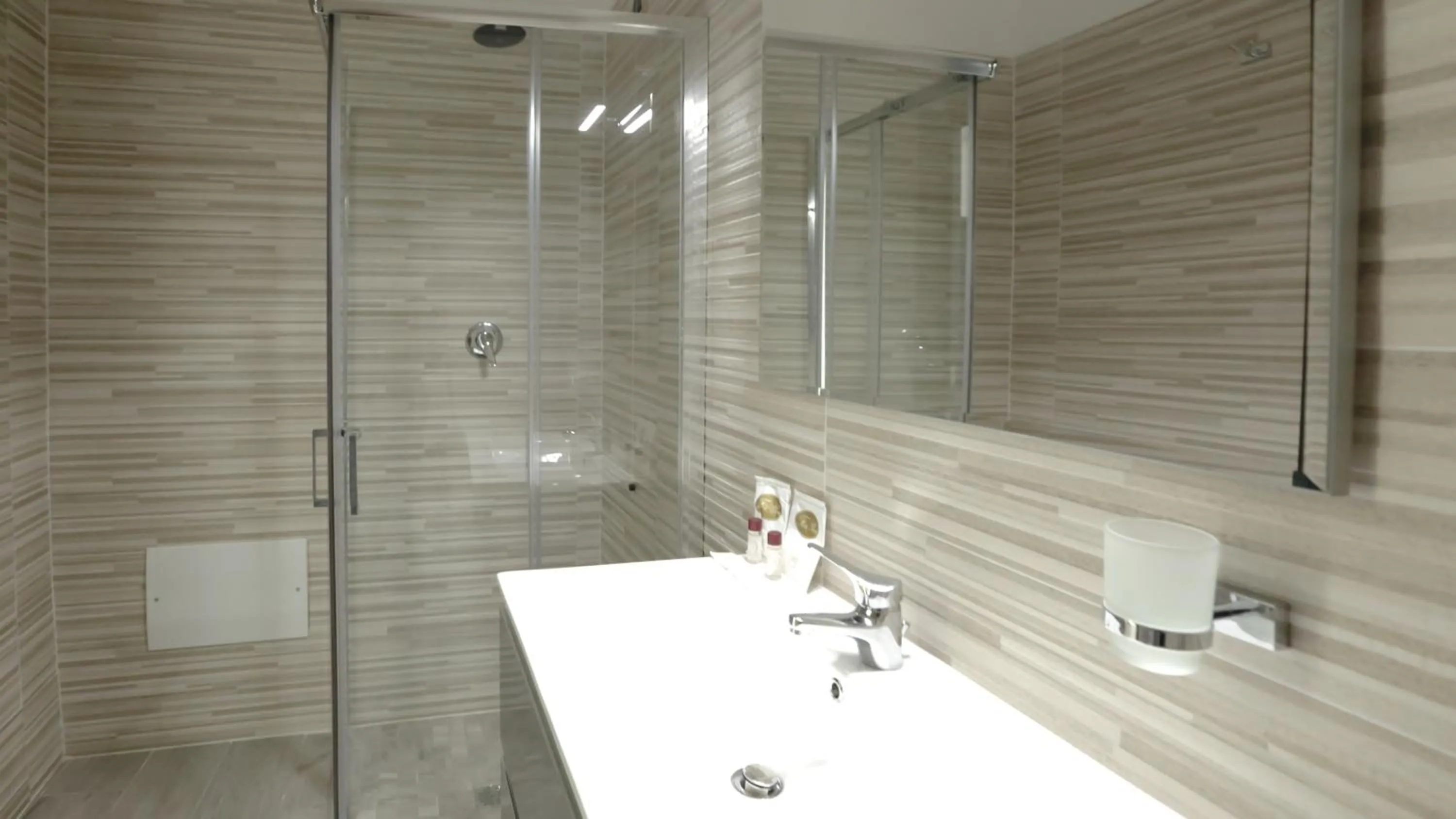 Bathroom in Ecumano Space