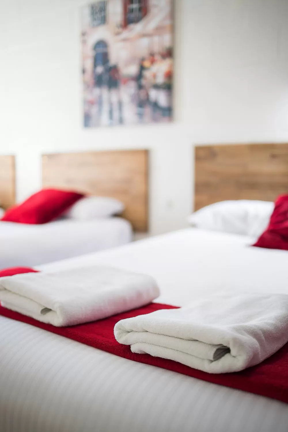 Bed in Plainsman Motel