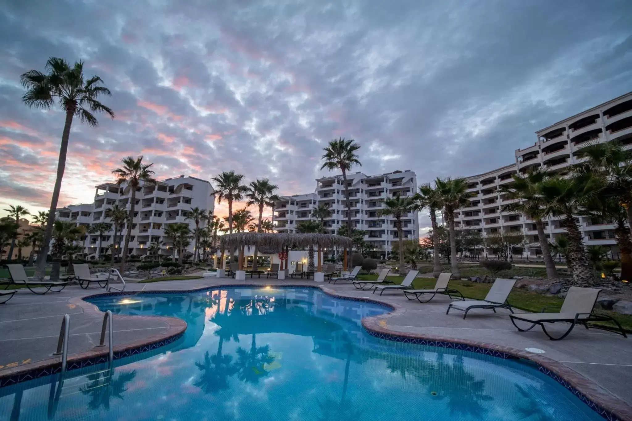 Swimming Pool in Casa Blanca Golf Villas