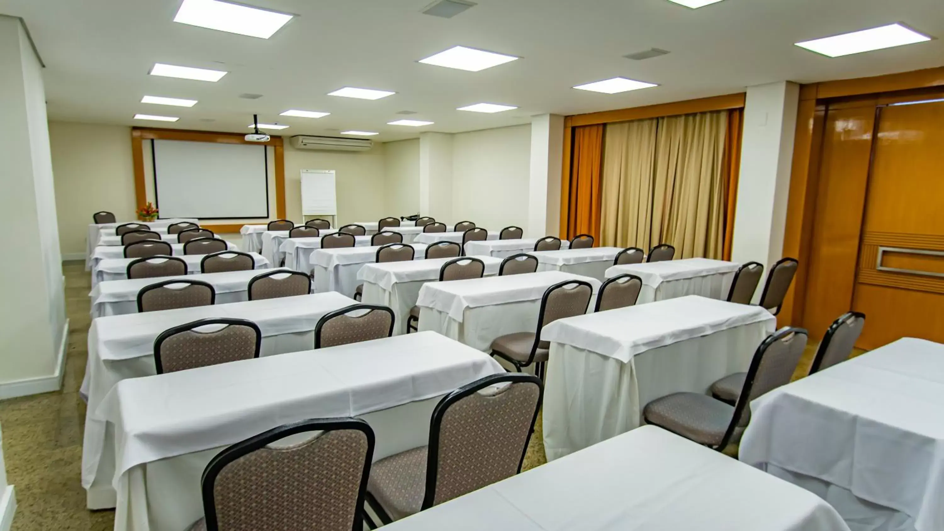 Meeting/conference room in Hotel Beira Mar