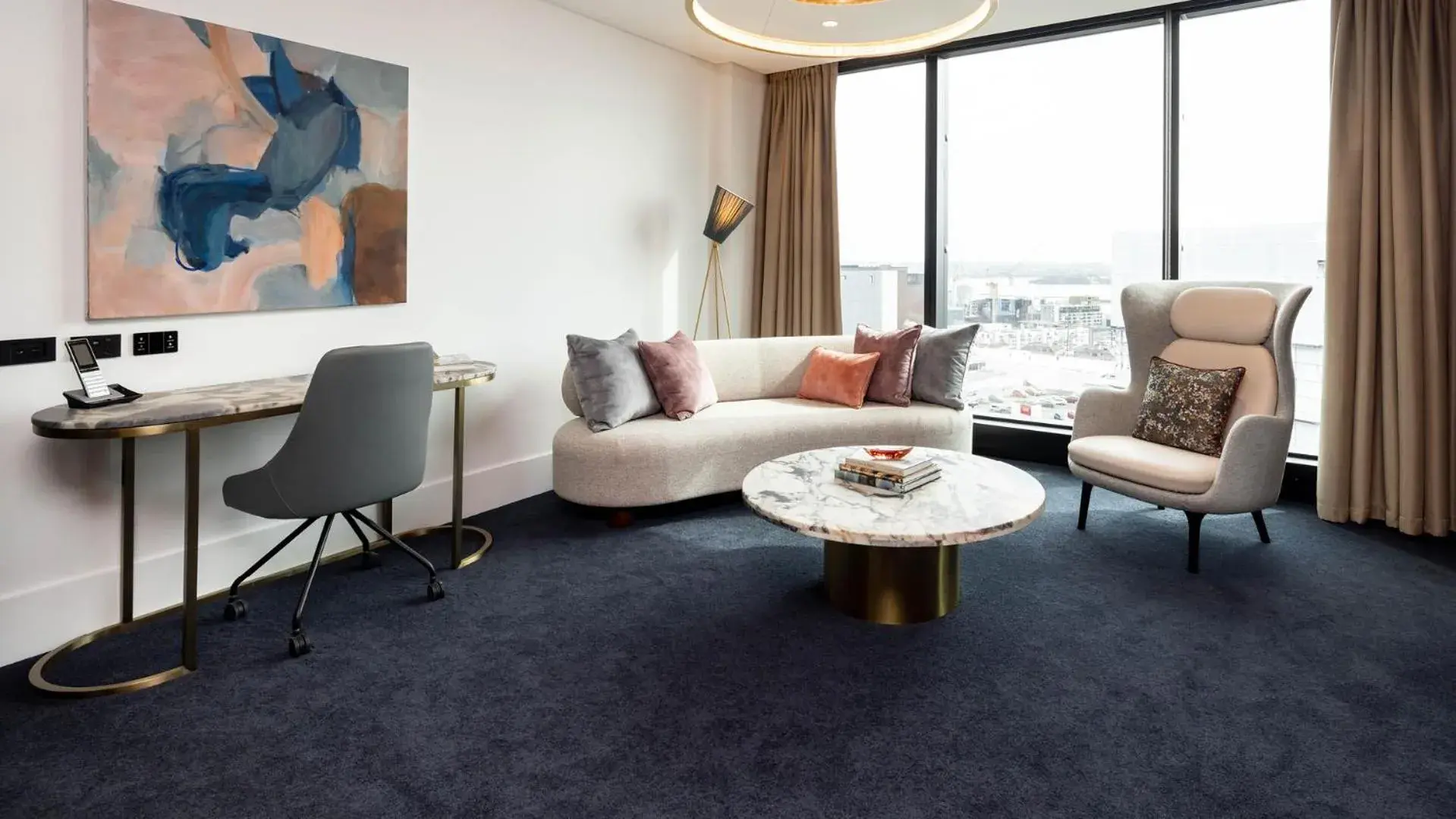 Living room, Seating Area in Horizon by SkyCity