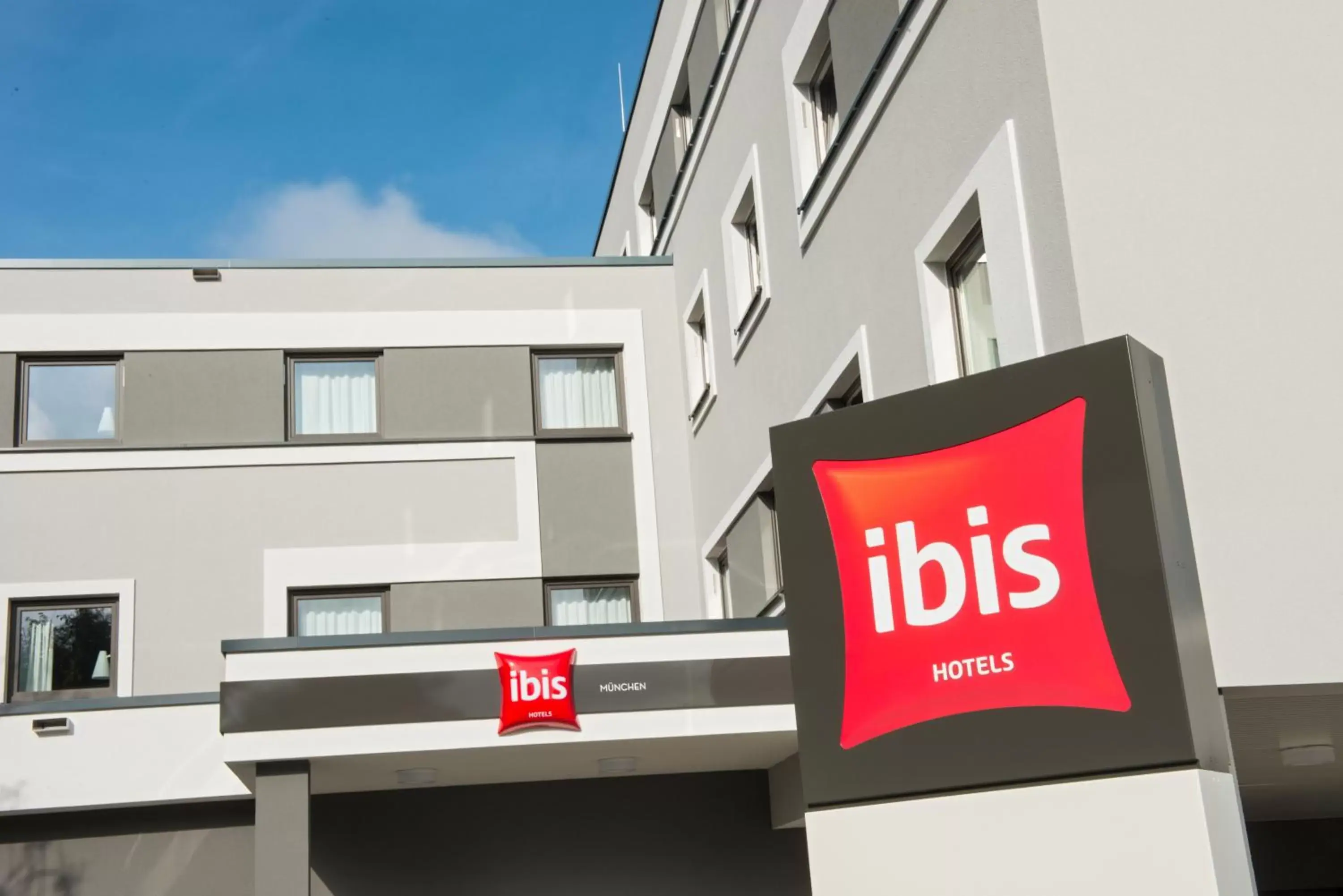 Property building in Ibis München Airport Süd Property building in Ibis München Airport Süd