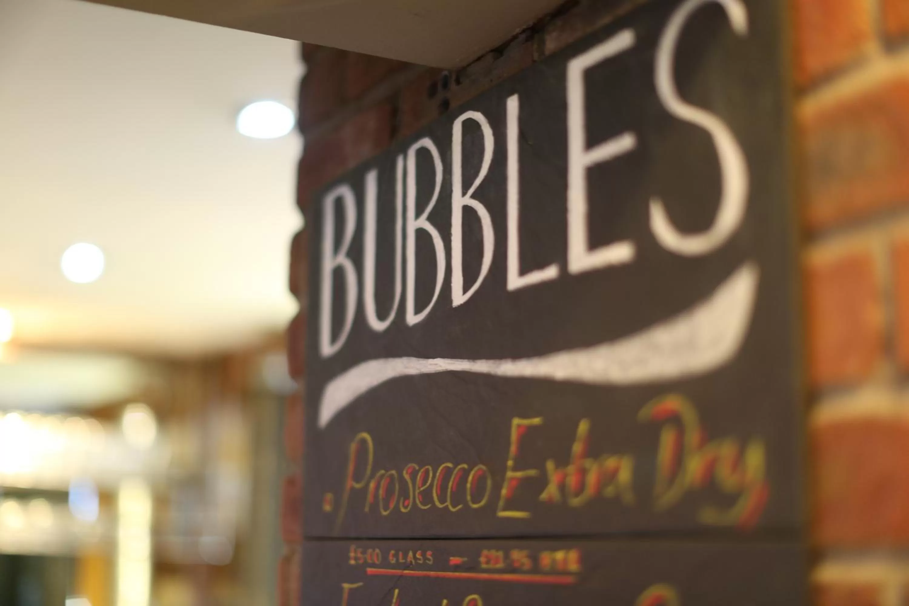 Drinks in The Crown Hotel Bawtry-Doncaster