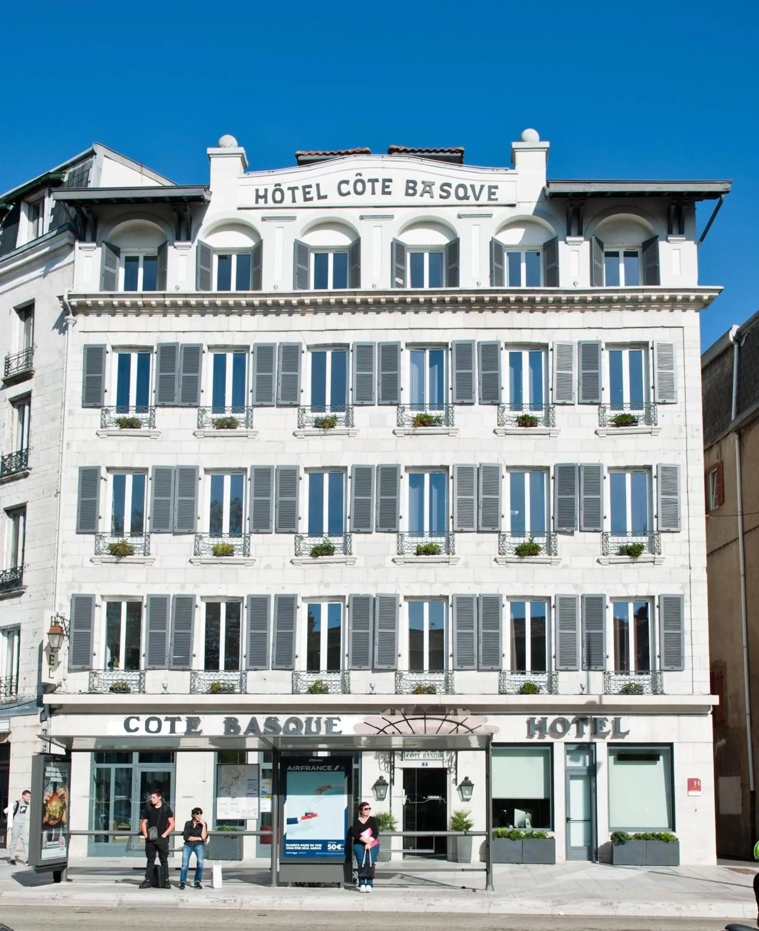 Facade/entrance, Property Building in Hotel Cote Basque