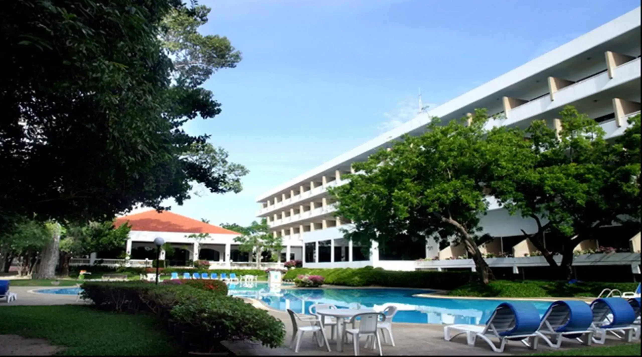 Facade/entrance, Property Building in Purimas Beach Hotel & Spa