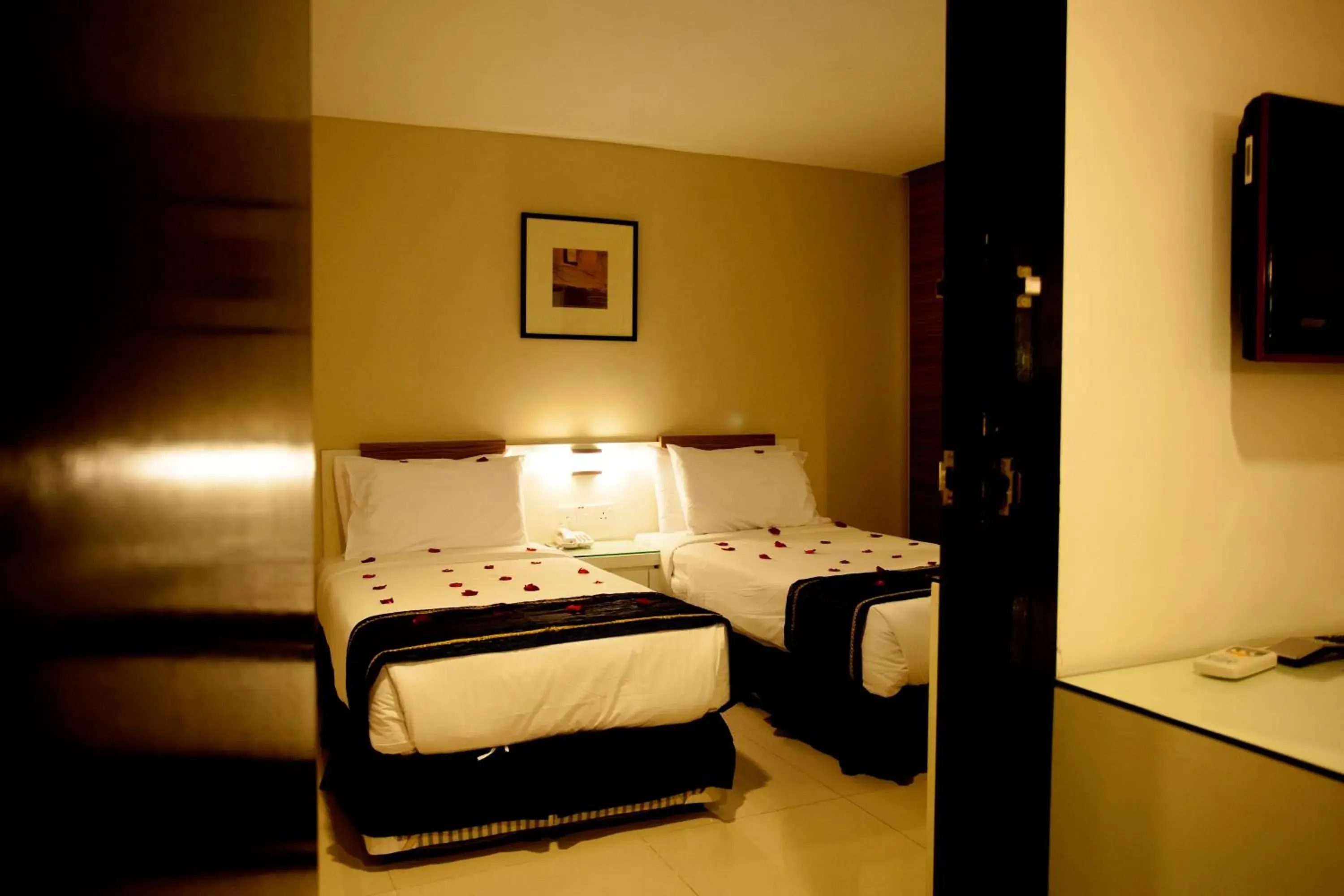 Superior Twin Room without Window in Mangga Boutique Hotel