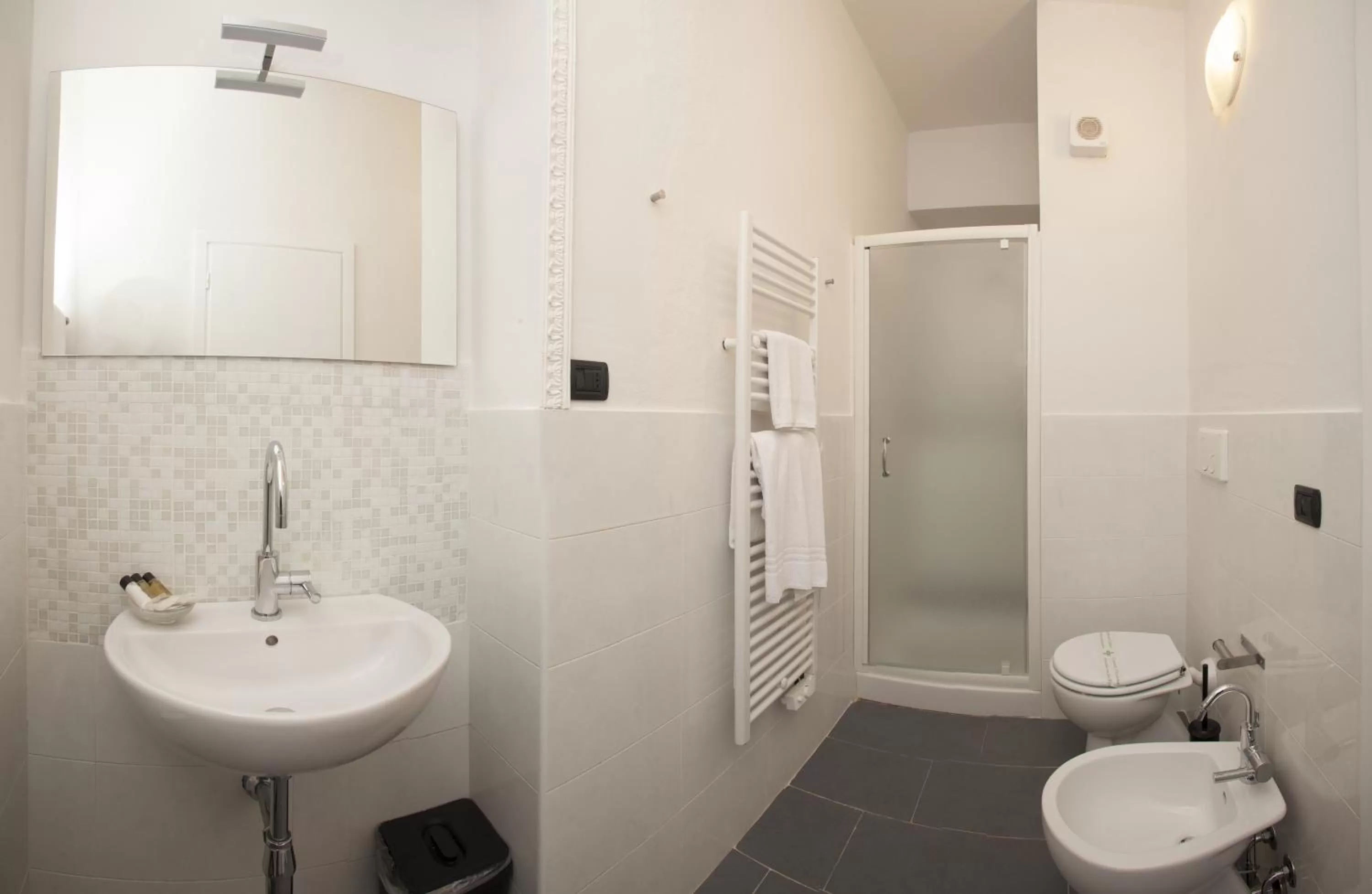 Bathroom in Palazzo Lombardo