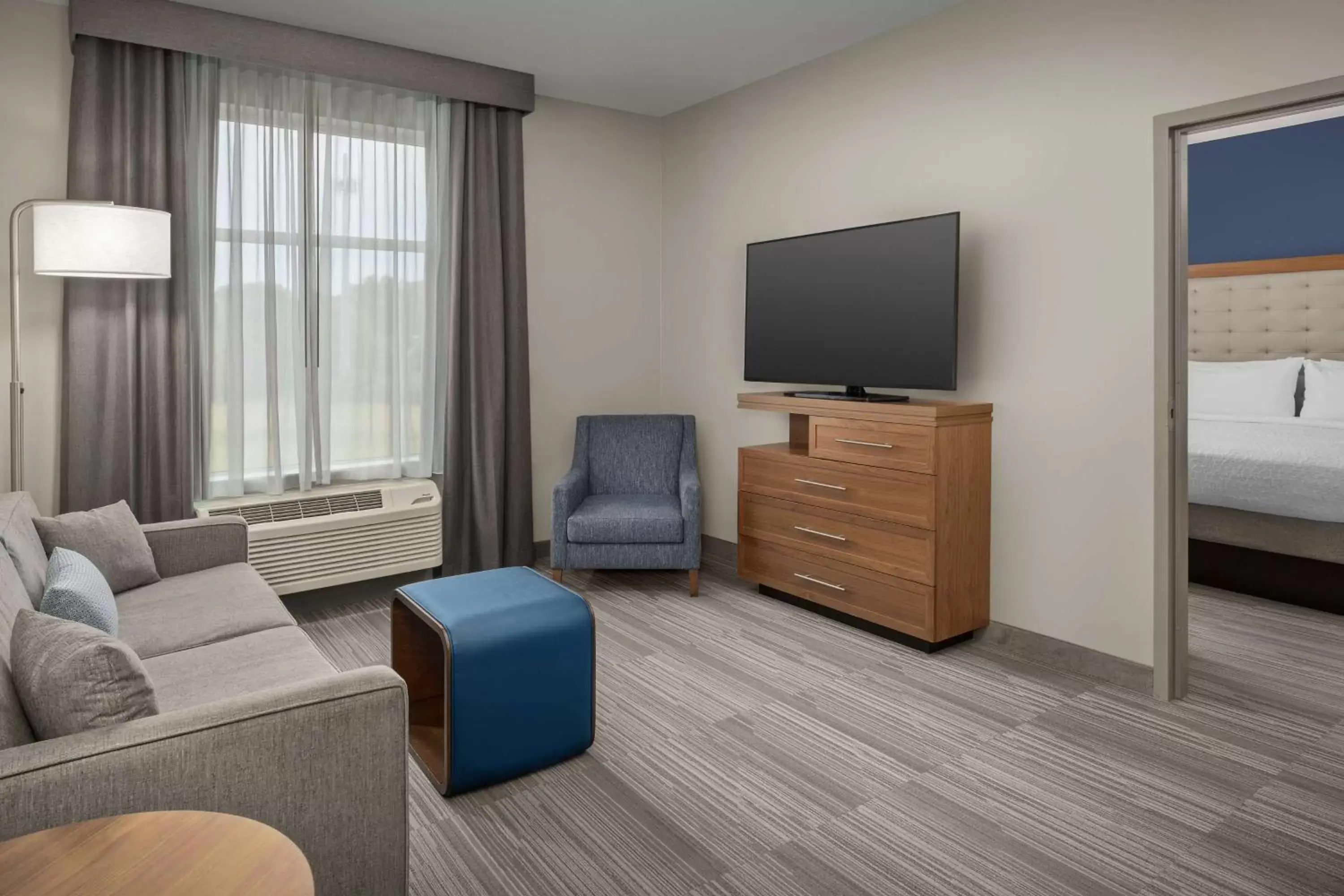 Living room, TV/Entertainment Center in Homewood Suites By Hilton Greenville, NC