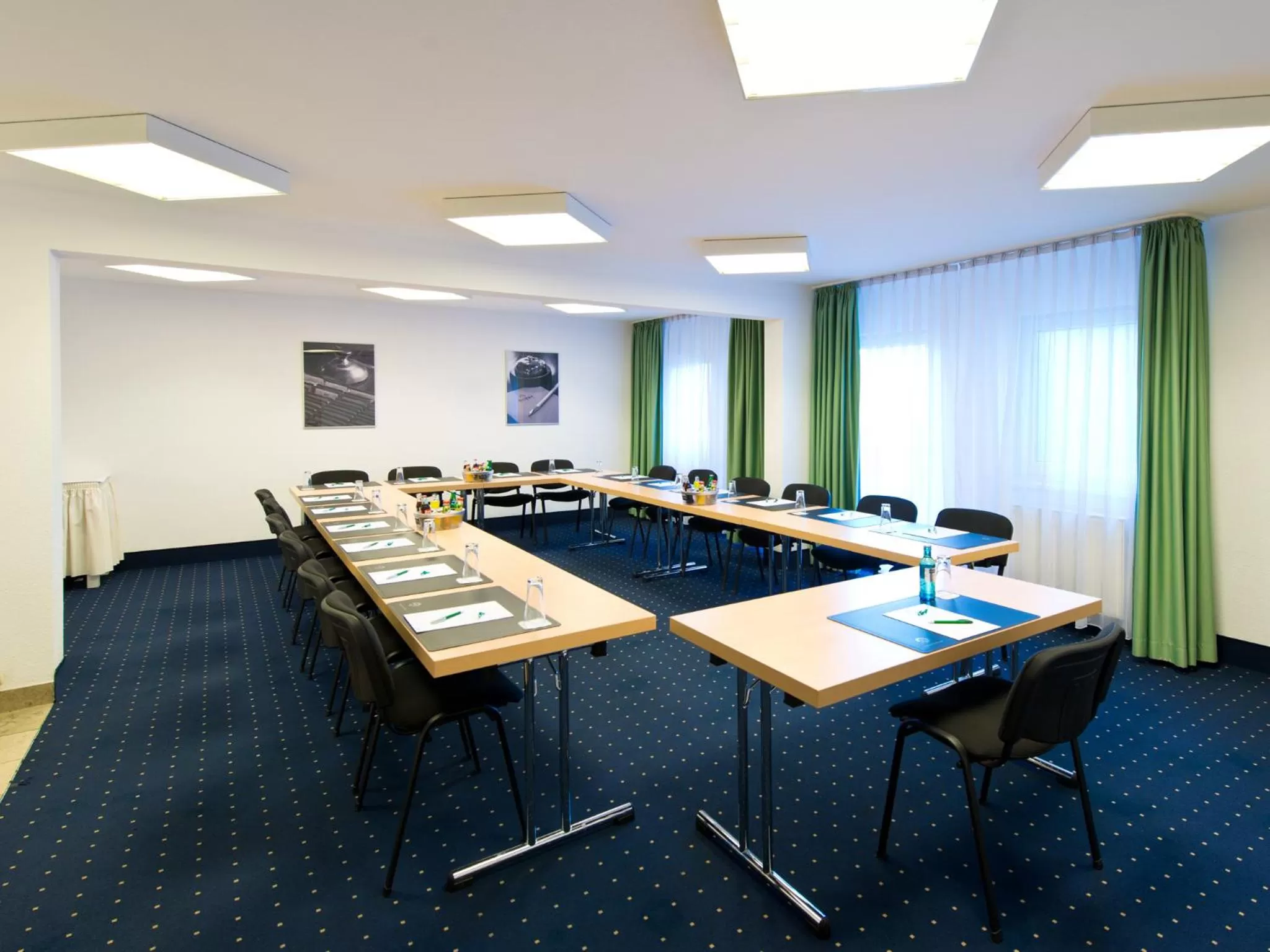 Meeting/conference room in ACHAT Hotel Darmstadt Griesheim