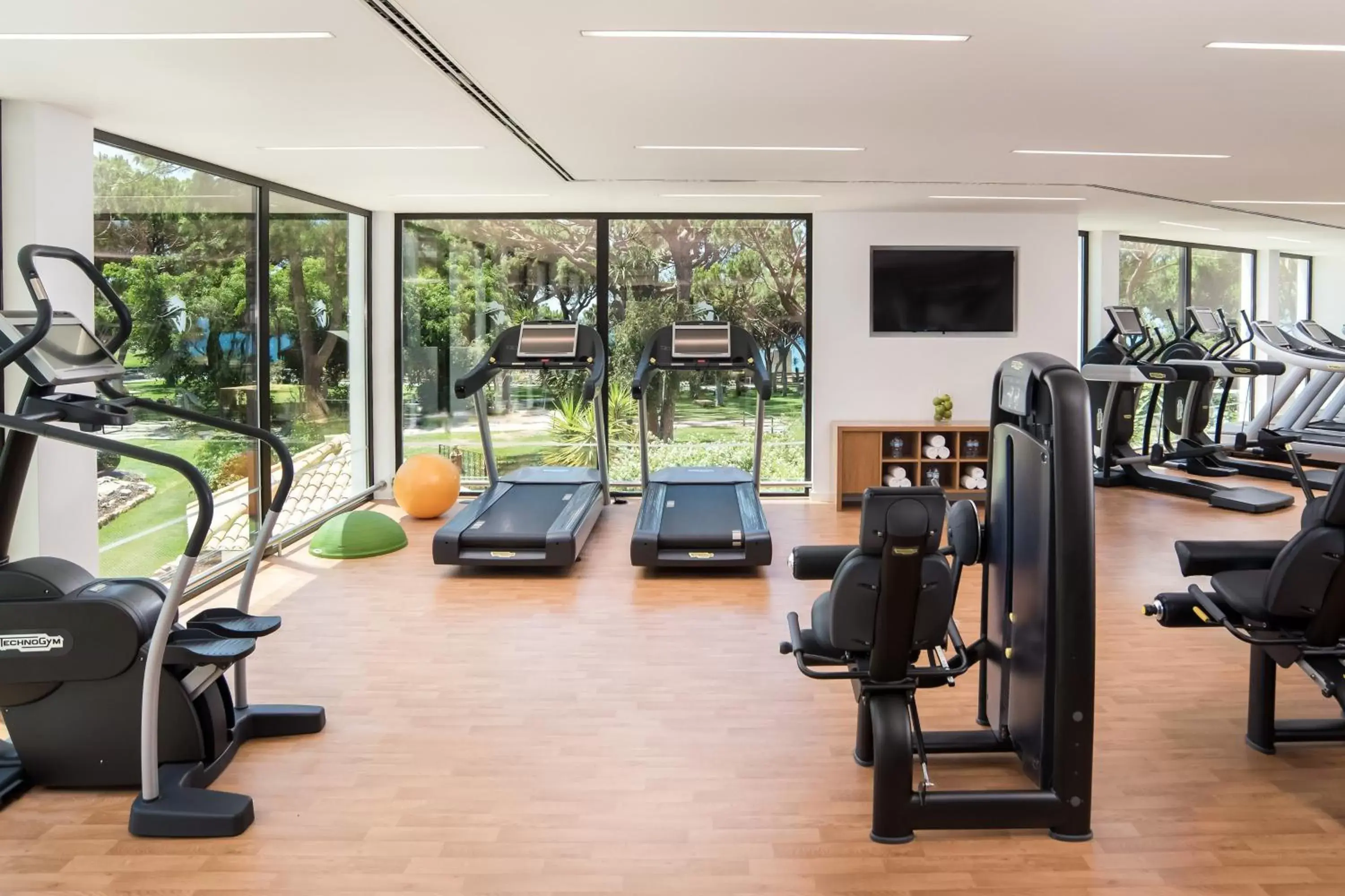 Fitness centre/facilities, Fitness Center/Facilities in Pine Cliffs Residence, a Luxury Collection Resort, Algarve