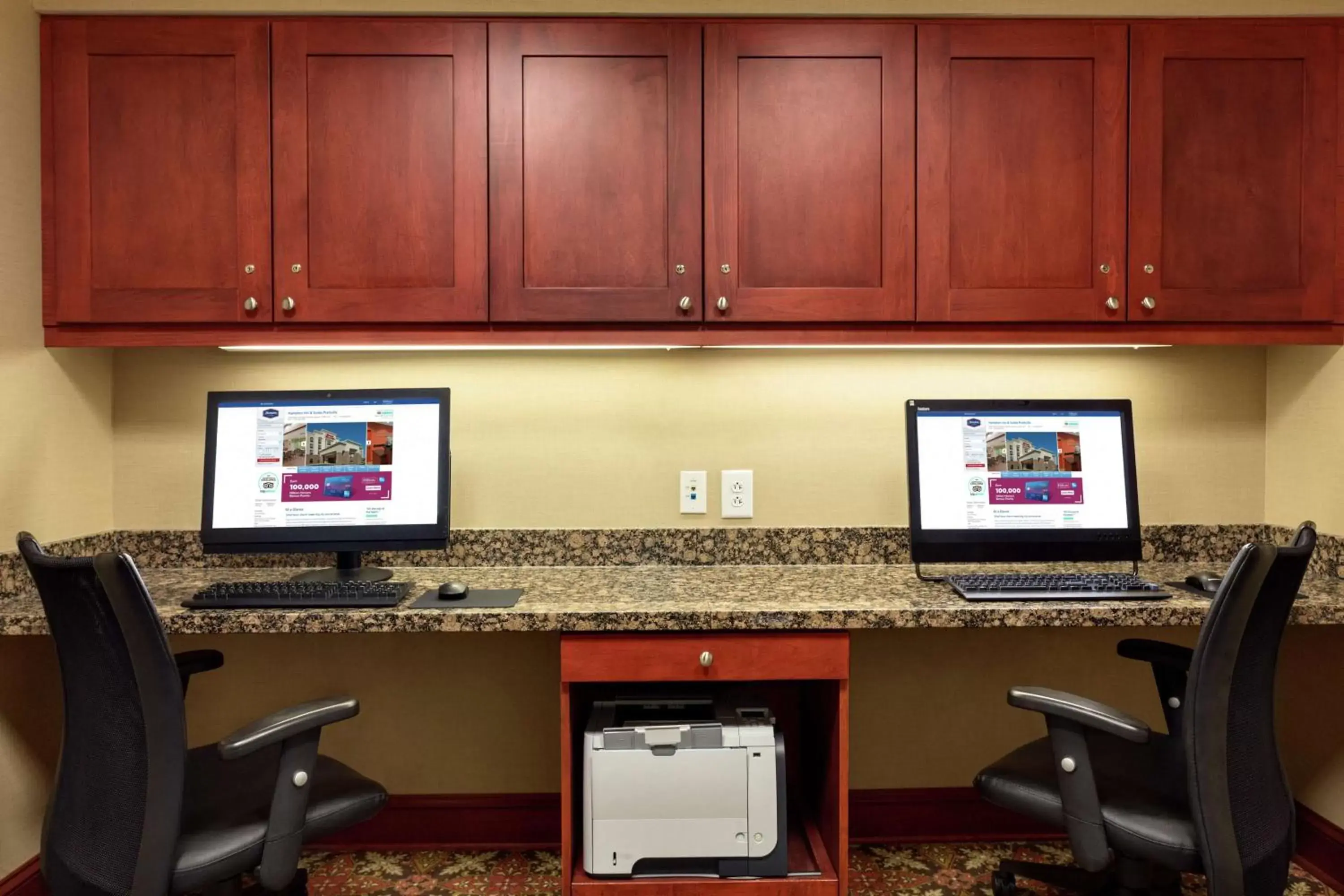 Business facilities, Business Area/Conference Room in Hampton Inn & Suites Prattville