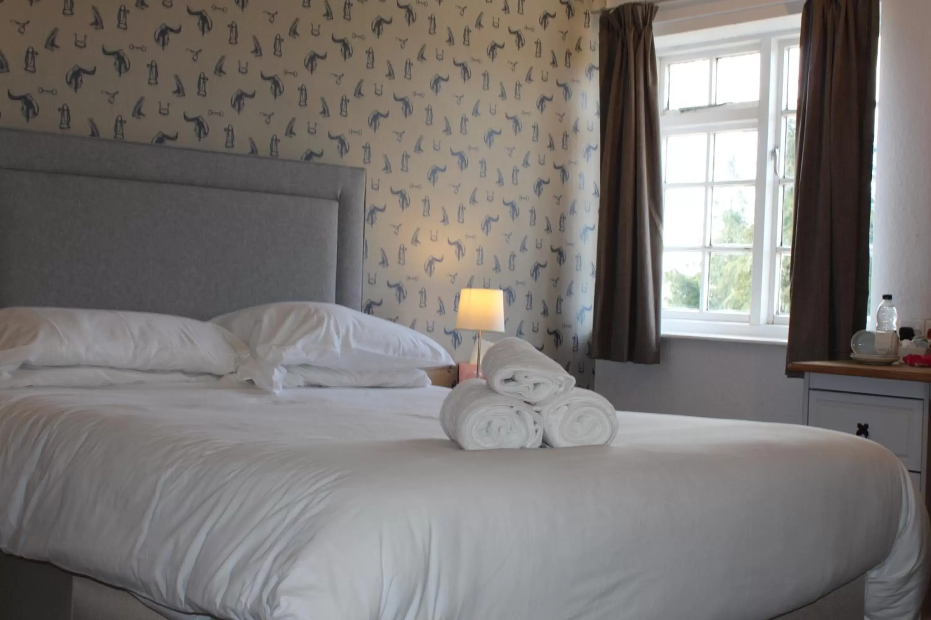 Bed in Stukeleys Hotel