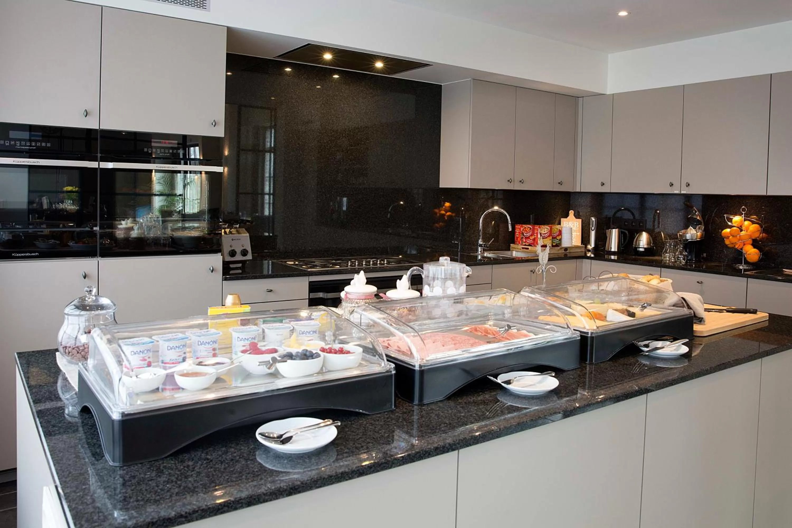 Buffet breakfast in B&B 't Meesterhof