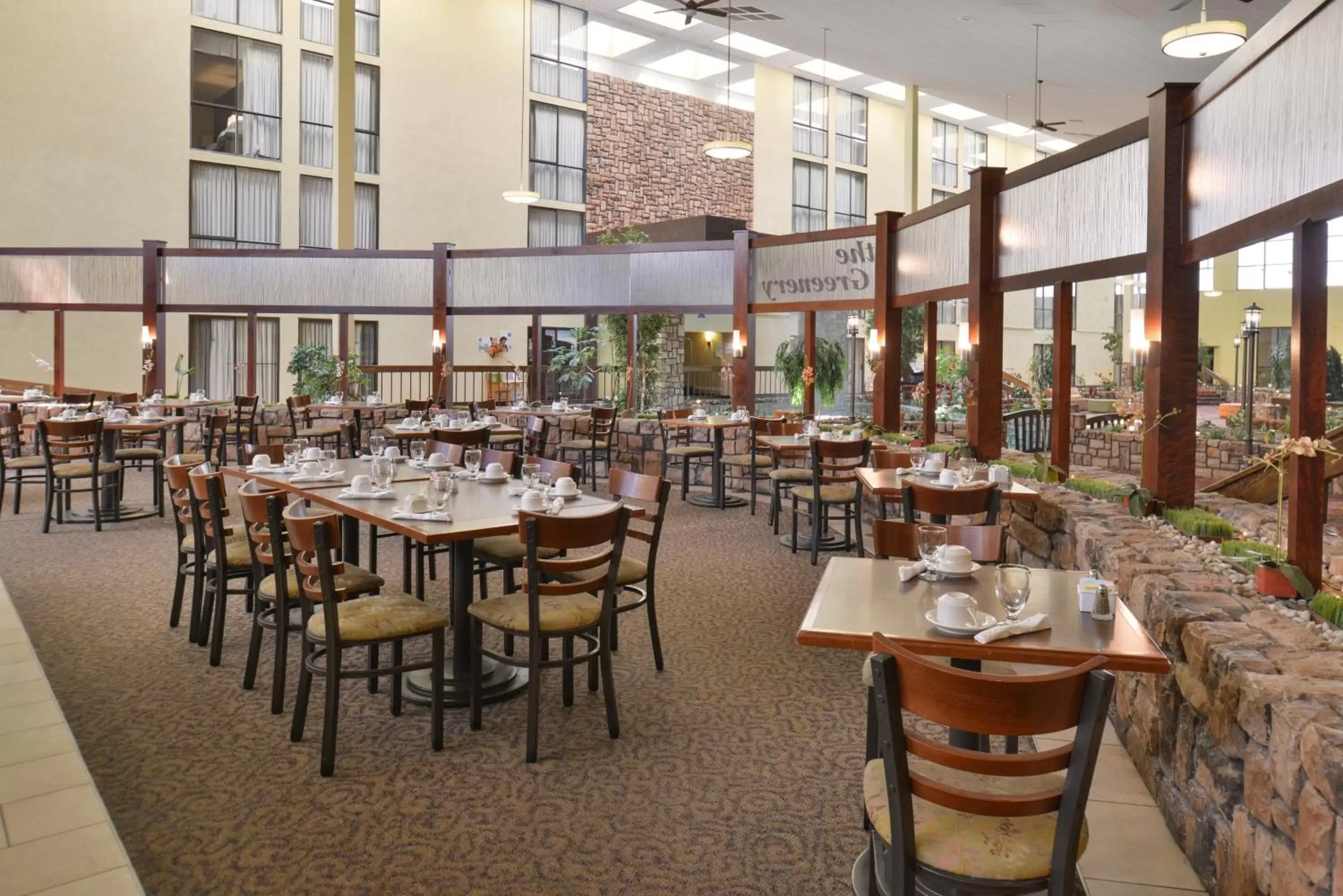 Restaurant/Places to Eat in Ramada Plaza by Wyndham Sheridan Hotel & Convention Center