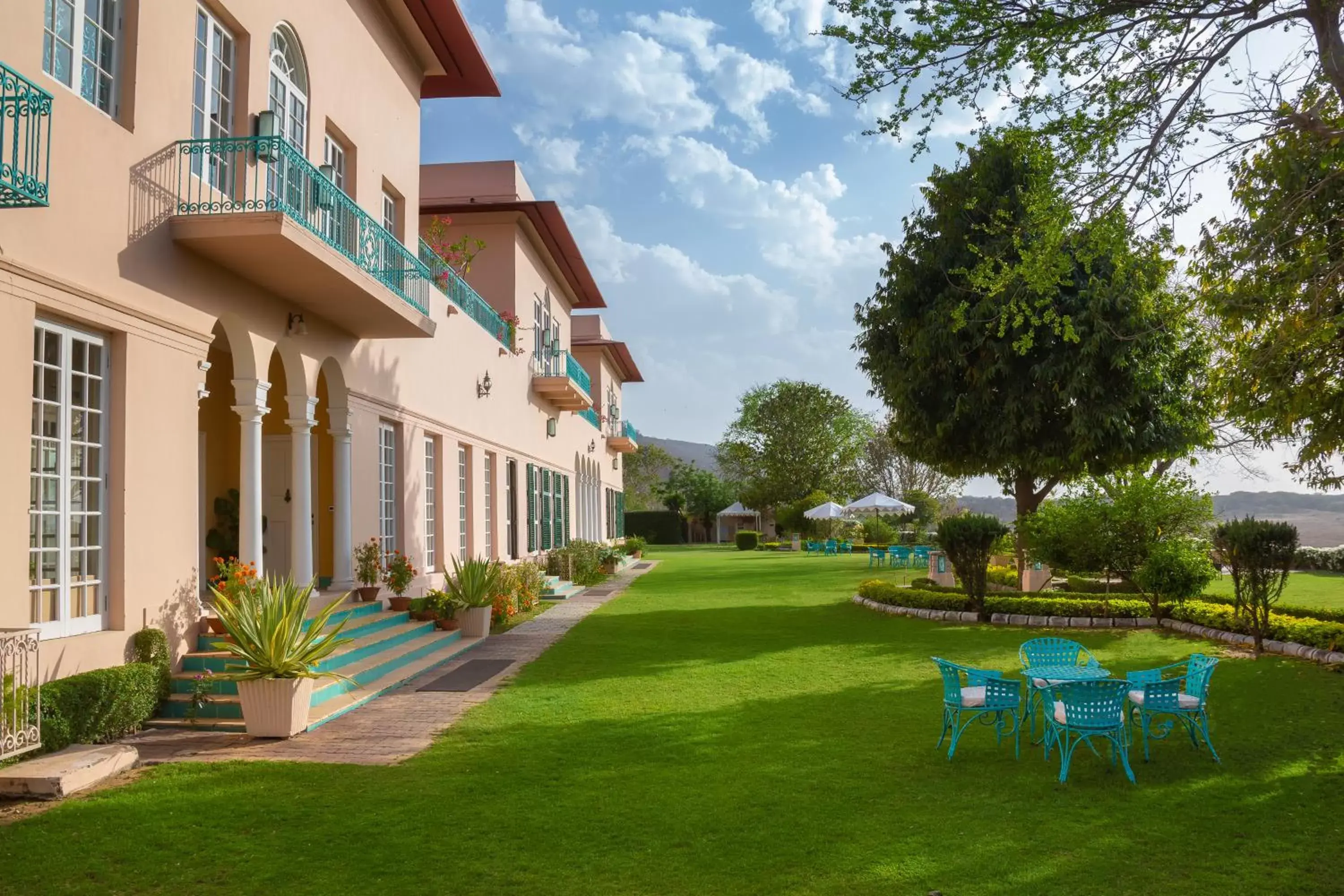 Property Building in Ramgarh Lodge, Jaipur – IHCL SeleQtions