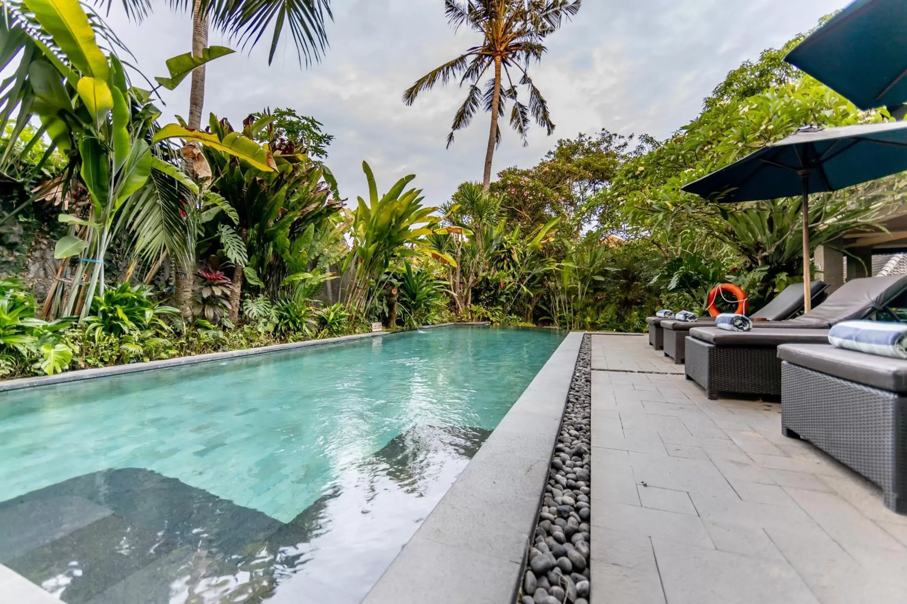 Swimming Pool in De Munut Balinese Resort