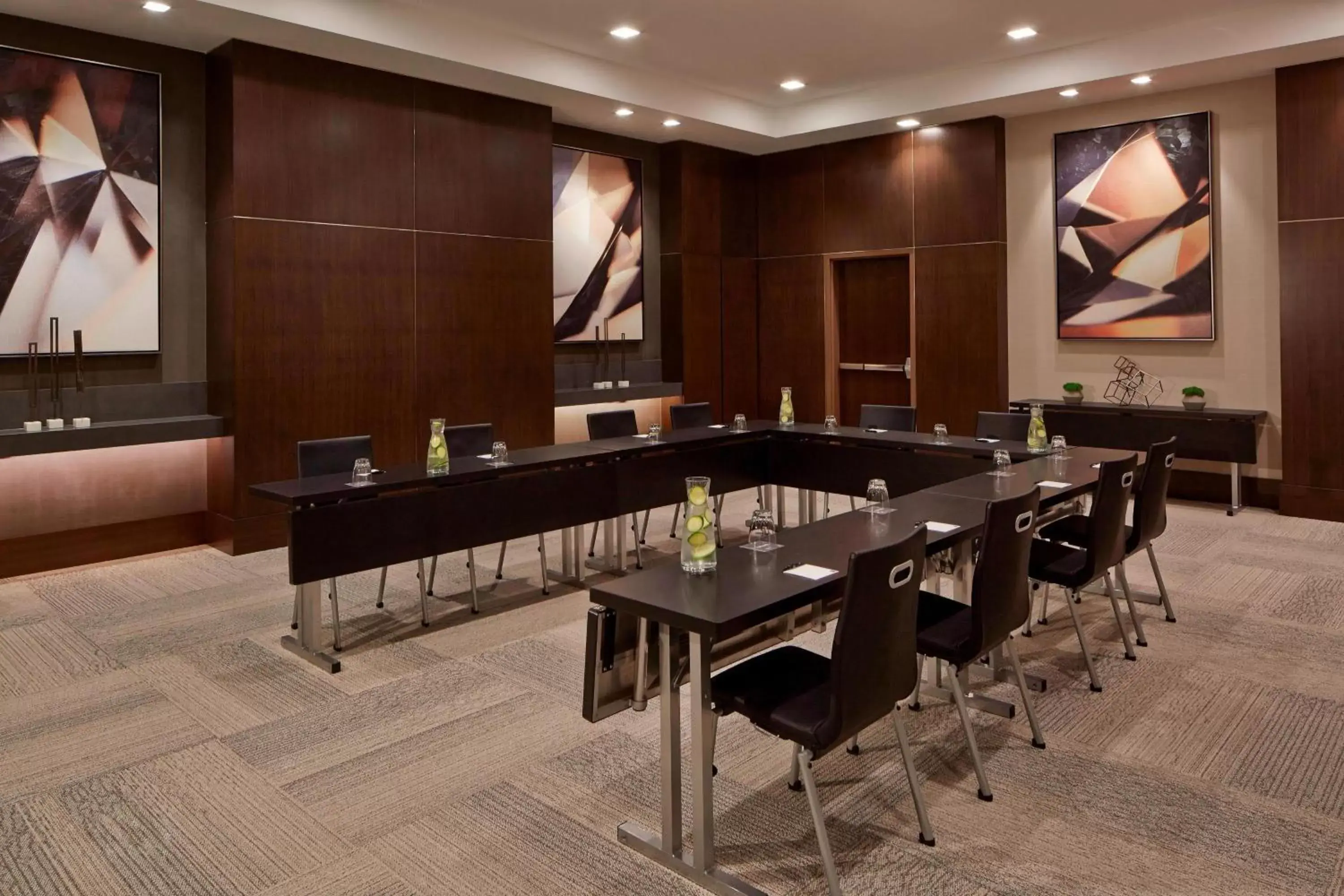 Meeting/conference room in AC Hotel by Marriott Minneapolis Downtown