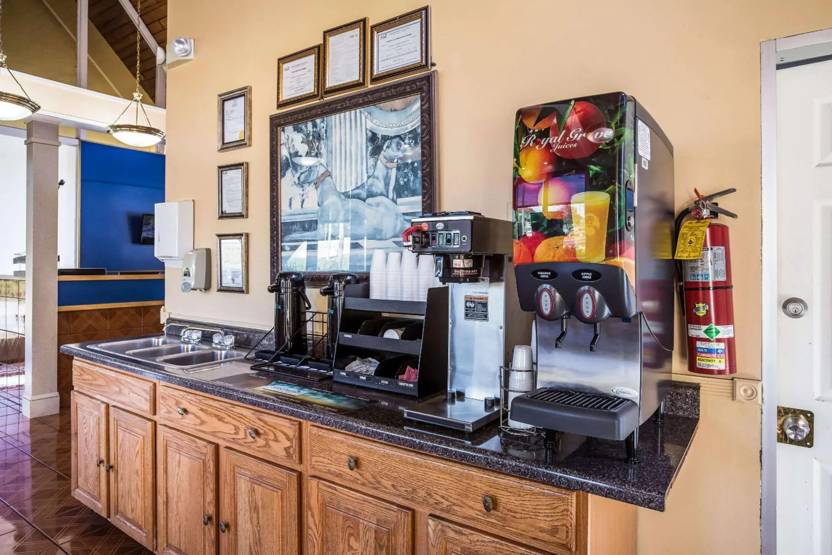 Restaurant/places to eat in Super 8 by Wyndham Macon GA Restaurant/places to eat in Super 8 by Wyndham Macon GA