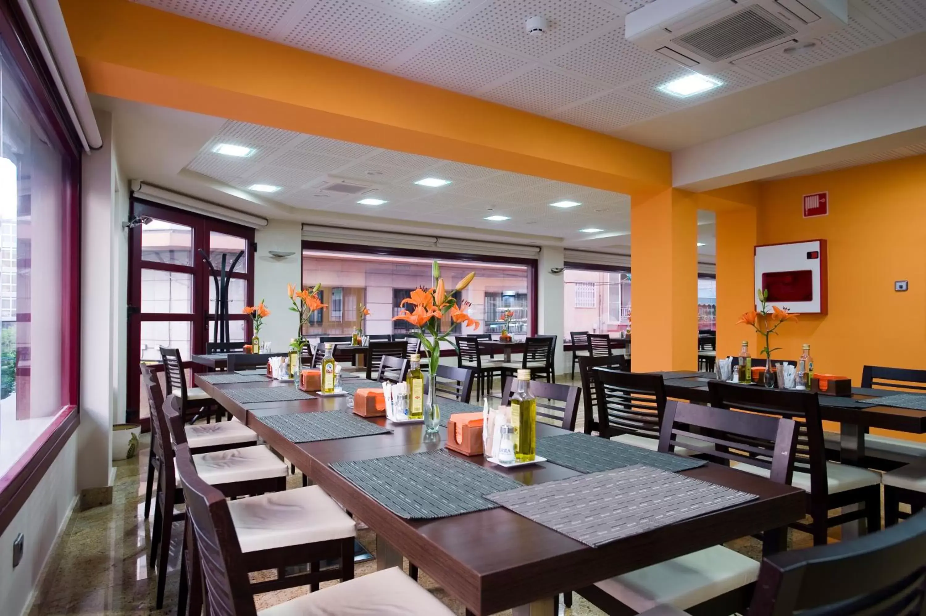 Lounge or bar, Restaurant/Places to Eat in Hotel El Churra