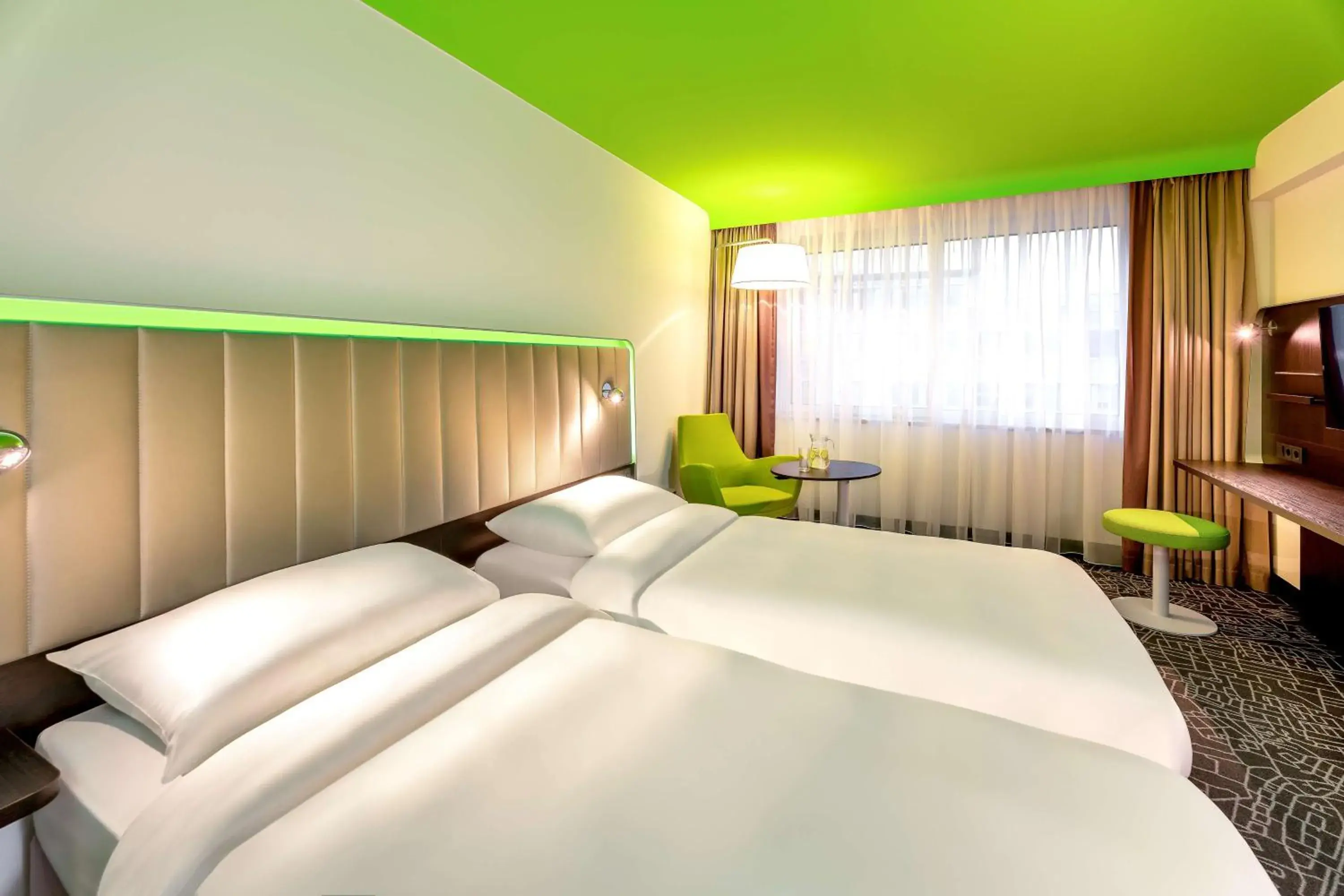 Bedroom, Bed in Park Inn by Radisson Nurnberg