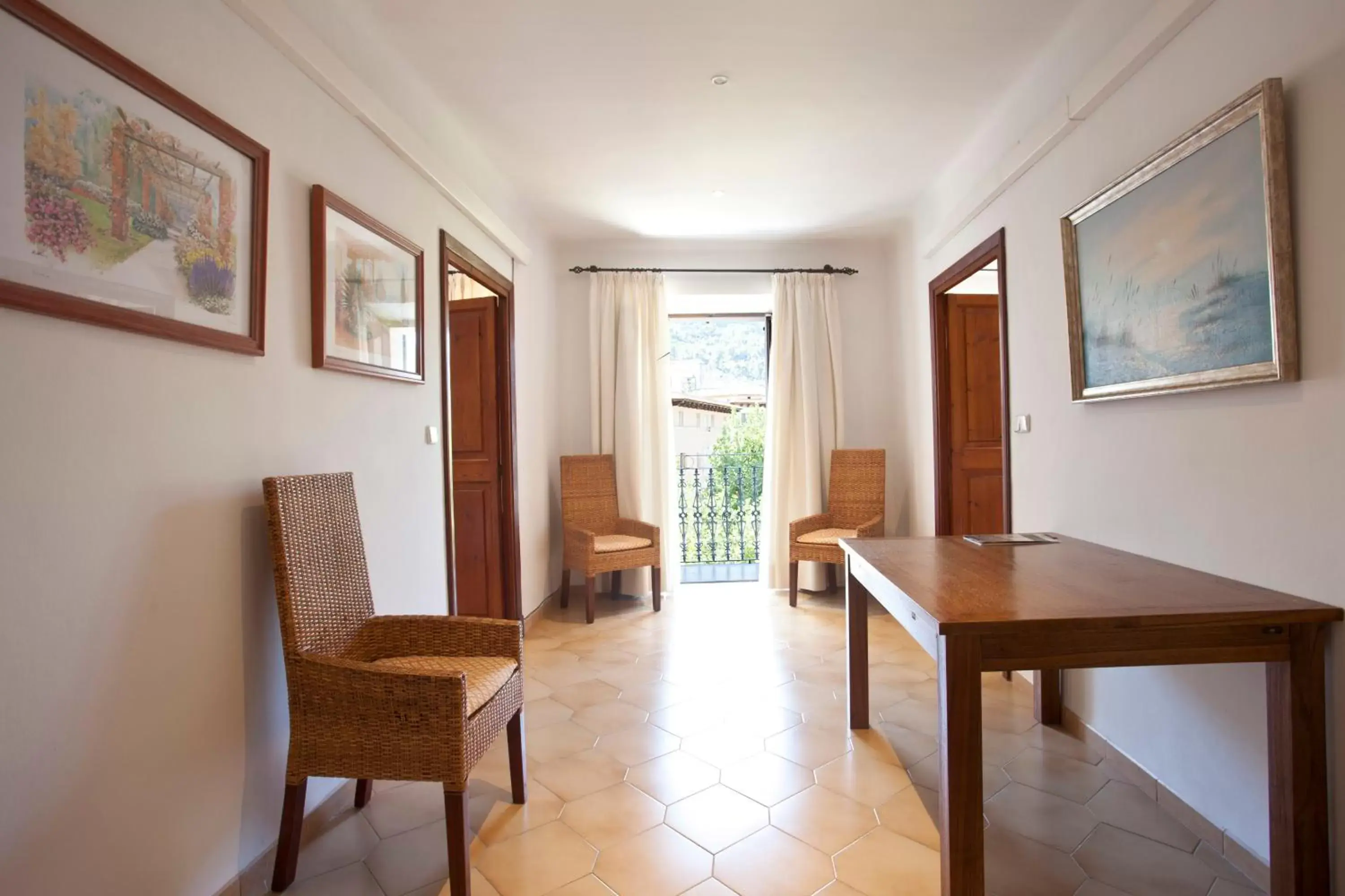 Living room in Hotel la Vila Living room in Hotel la Vila