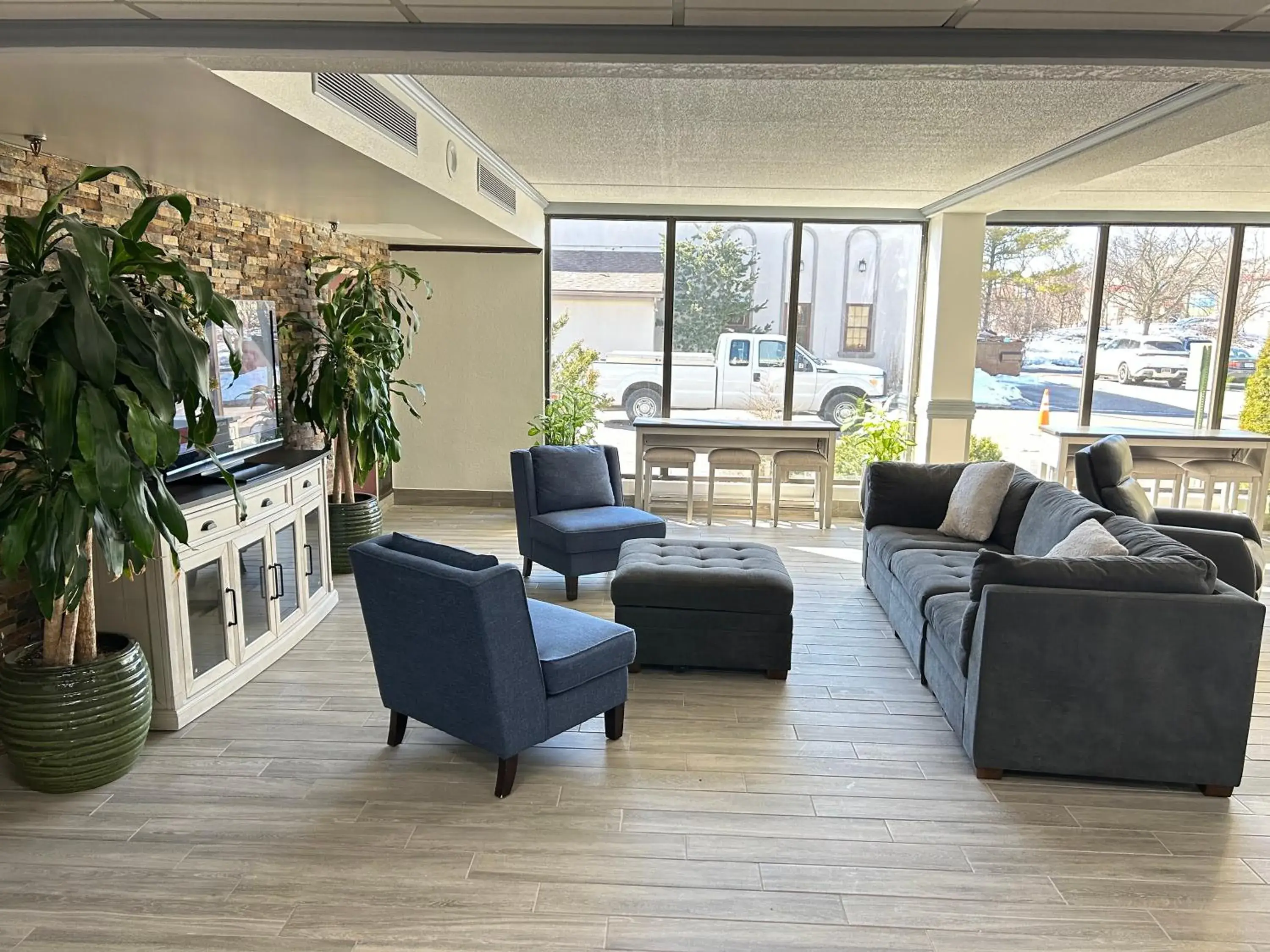 Lobby or reception in Clarion Inn & Suites Grand Rapids Airport Lobby or reception in Clarion Inn & Suites Grand Rapids Airport