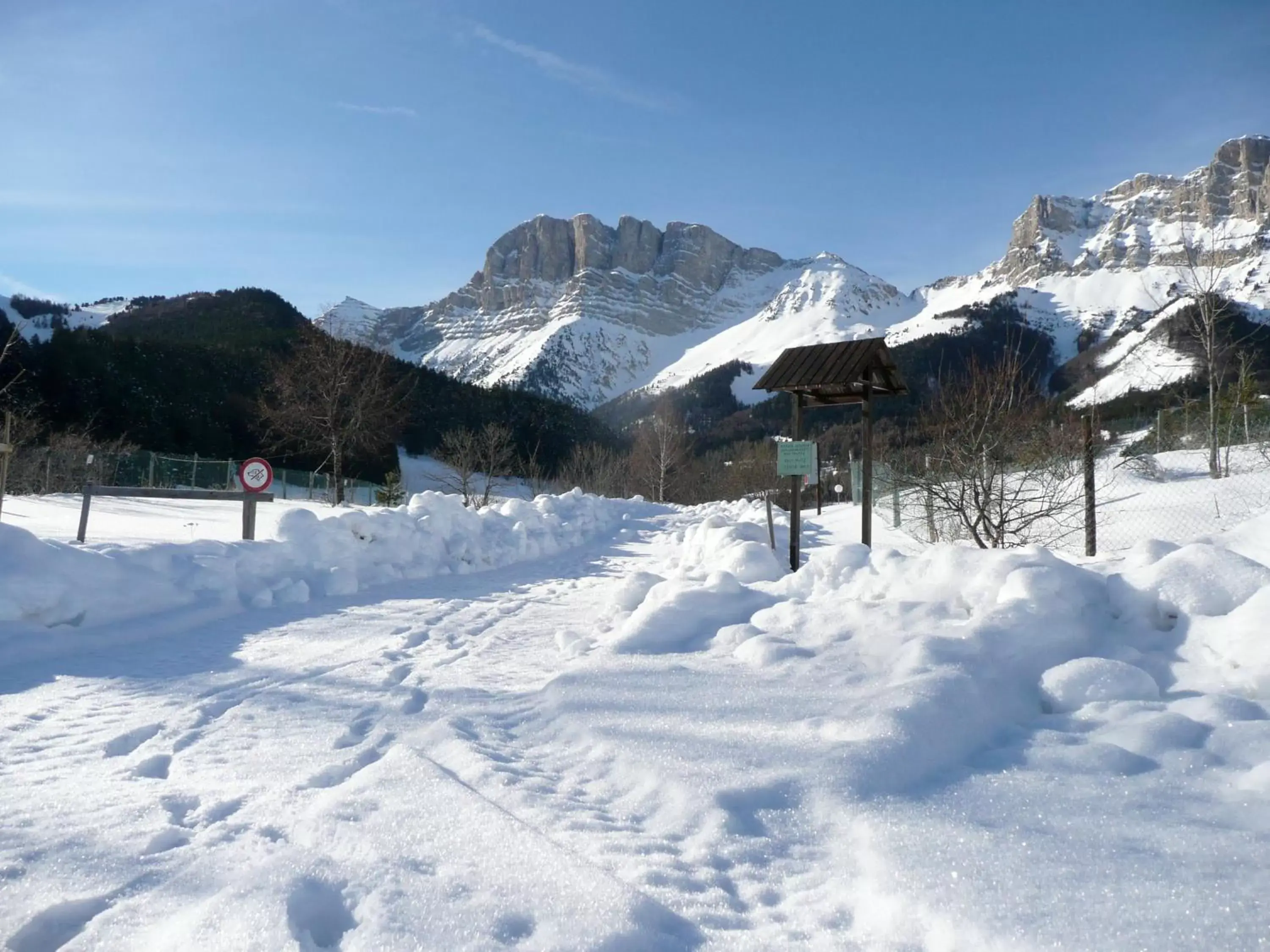 Winter in Auberge Buissonniere