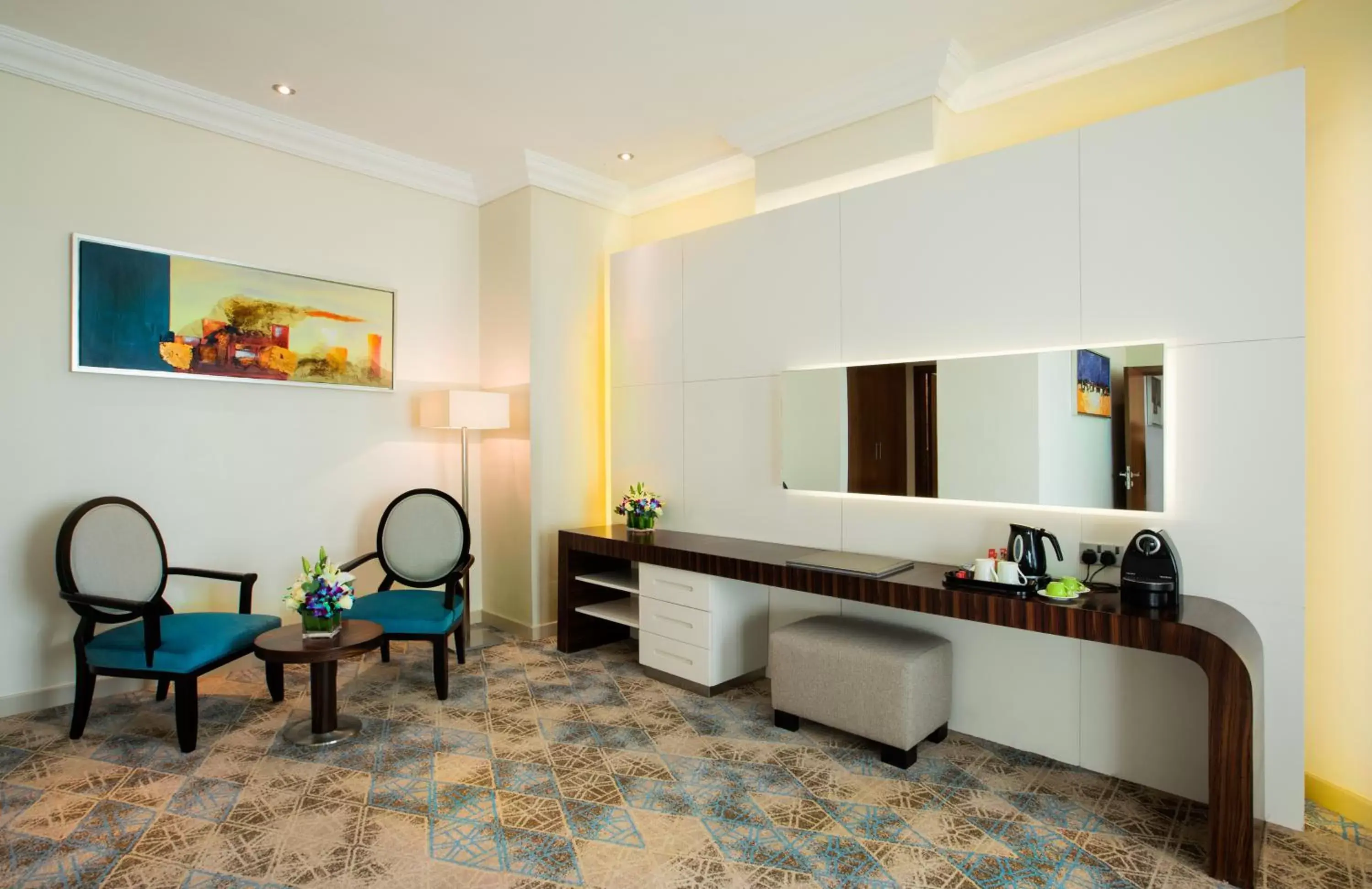 Bedroom, Seating Area in Elite Byblos Hotel
