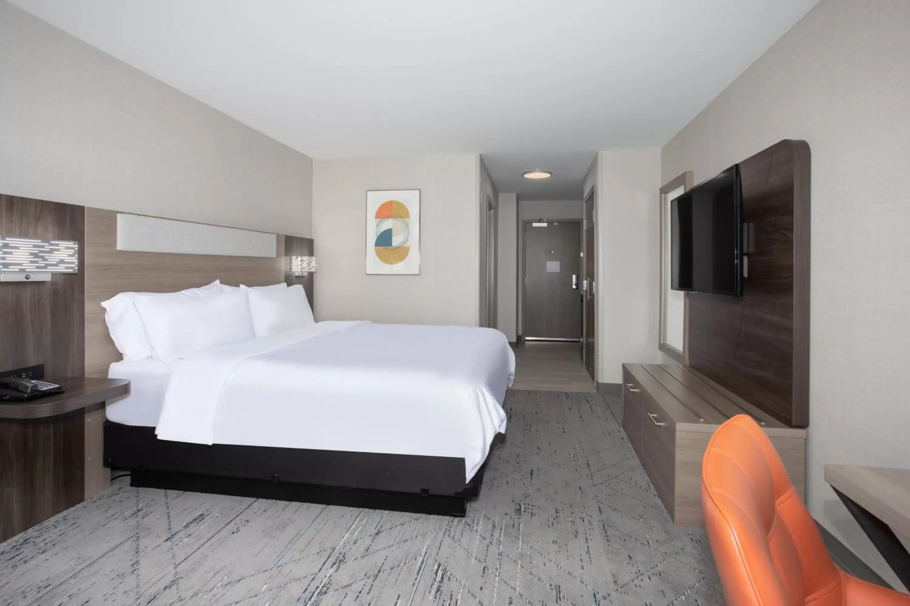 Photo of the whole room, Bed in Holiday Inn Express and Suites Helena, an IHG Hotel