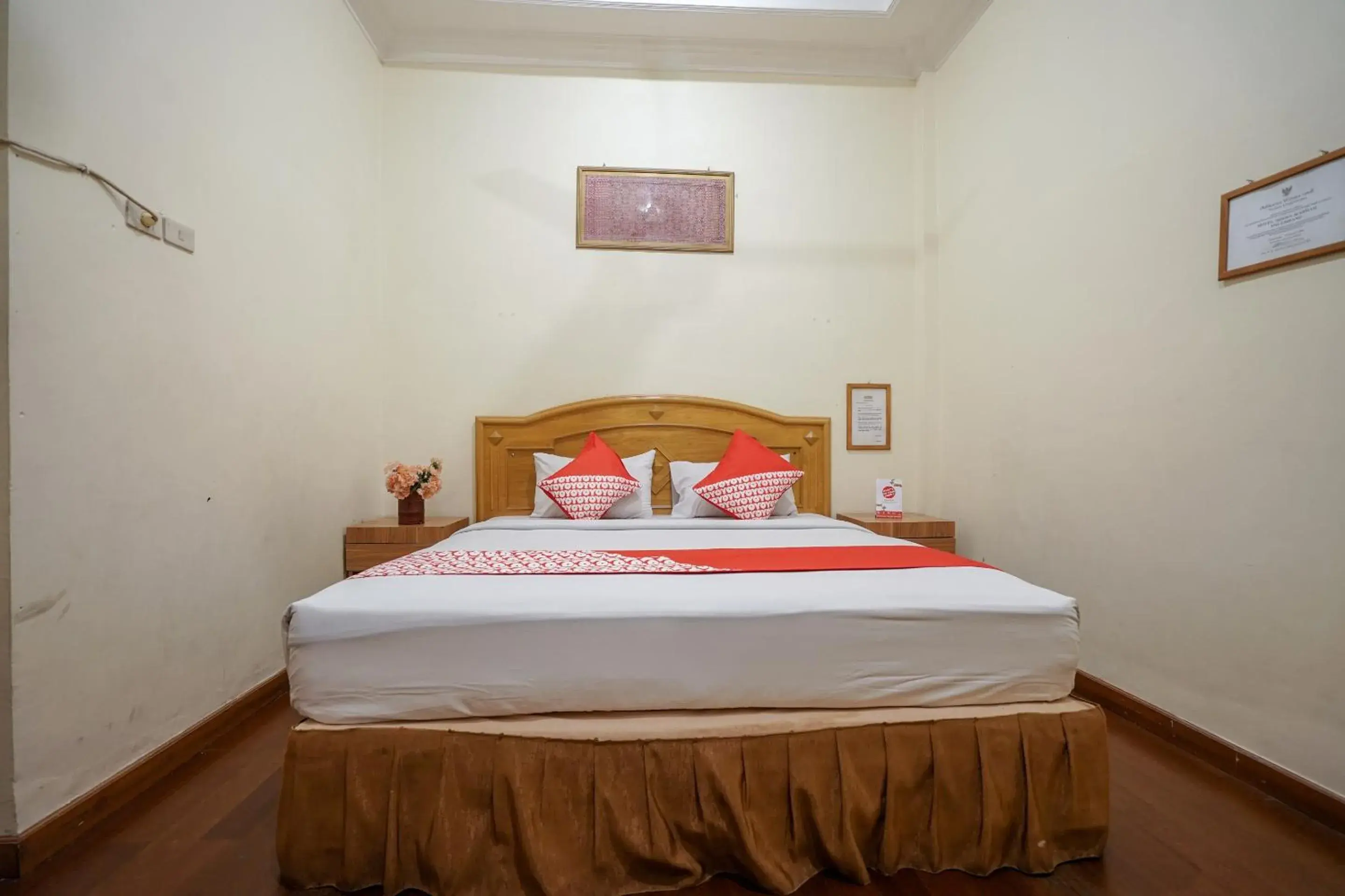 Bedroom, Bed in OYO 1173 Hotel Shofa Marwah