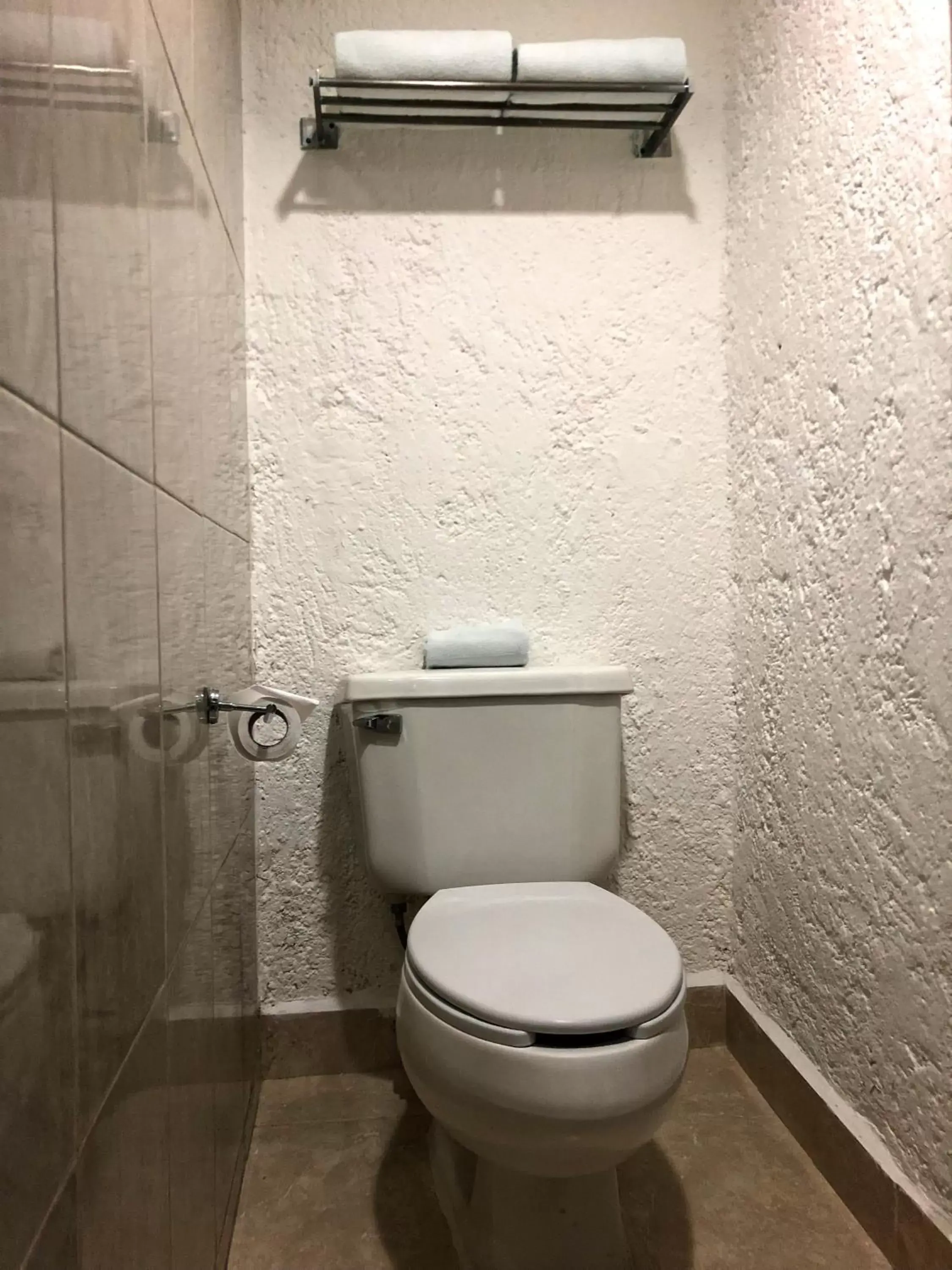 Bathroom in Hotel Los Cocos Chetumal