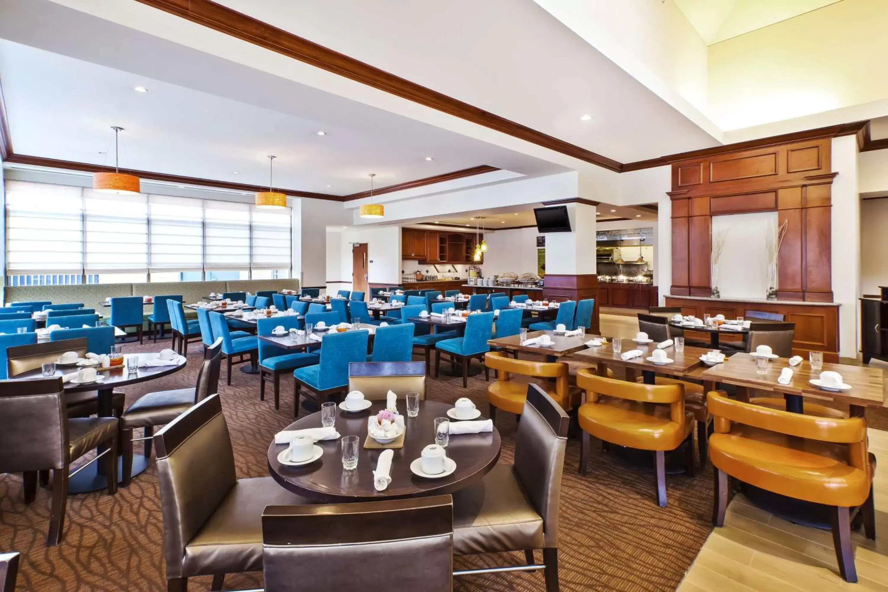 Restaurant/Places to Eat in Hilton Garden Inn Cleveland Downtown