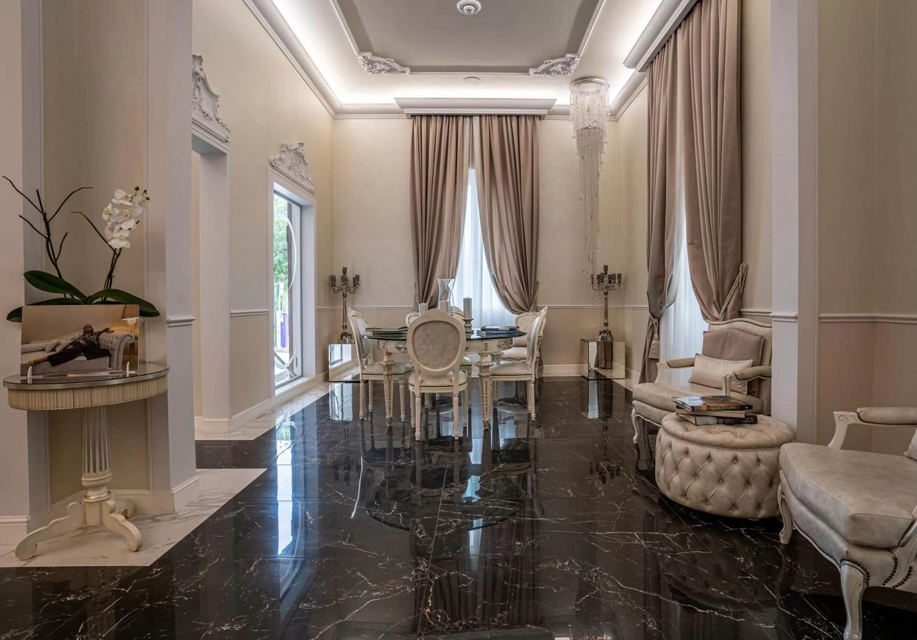 Lobby or reception in The Moon Boutique Hotel & Spa