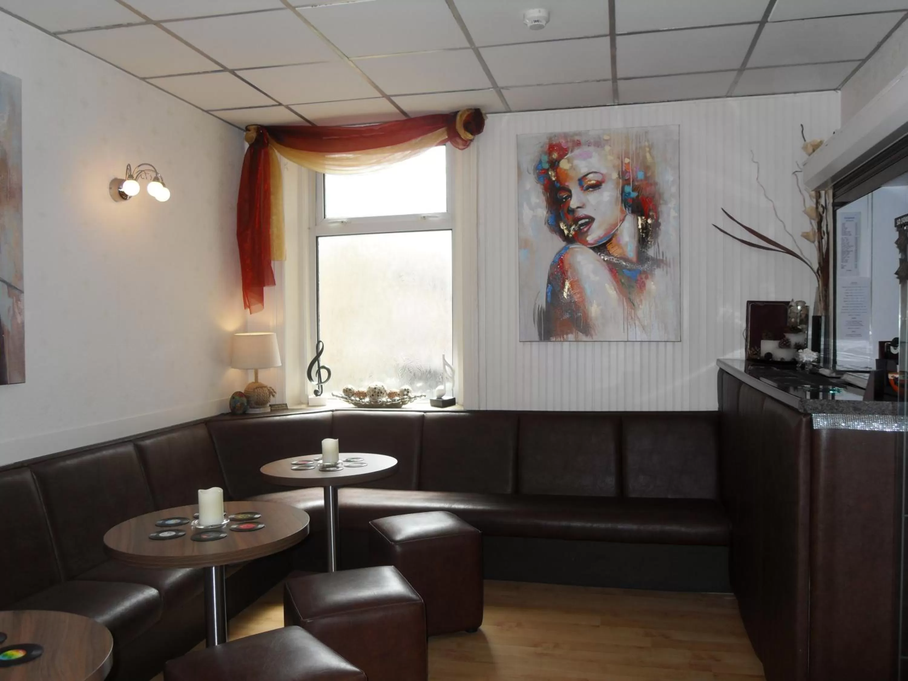 Drinks in The Cardoun