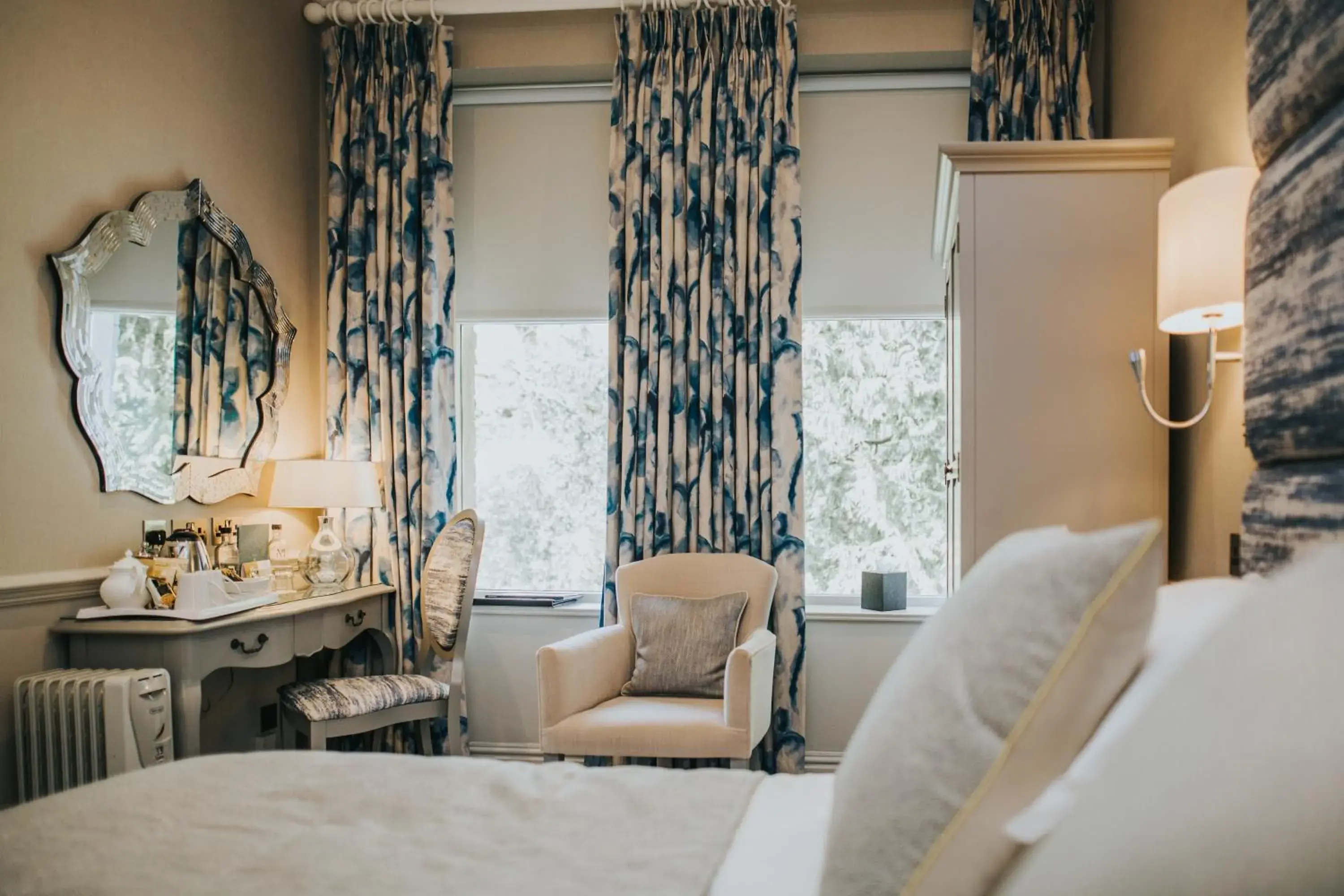 Bed, Seating Area in Merewood Country House Hotel and Restaurant