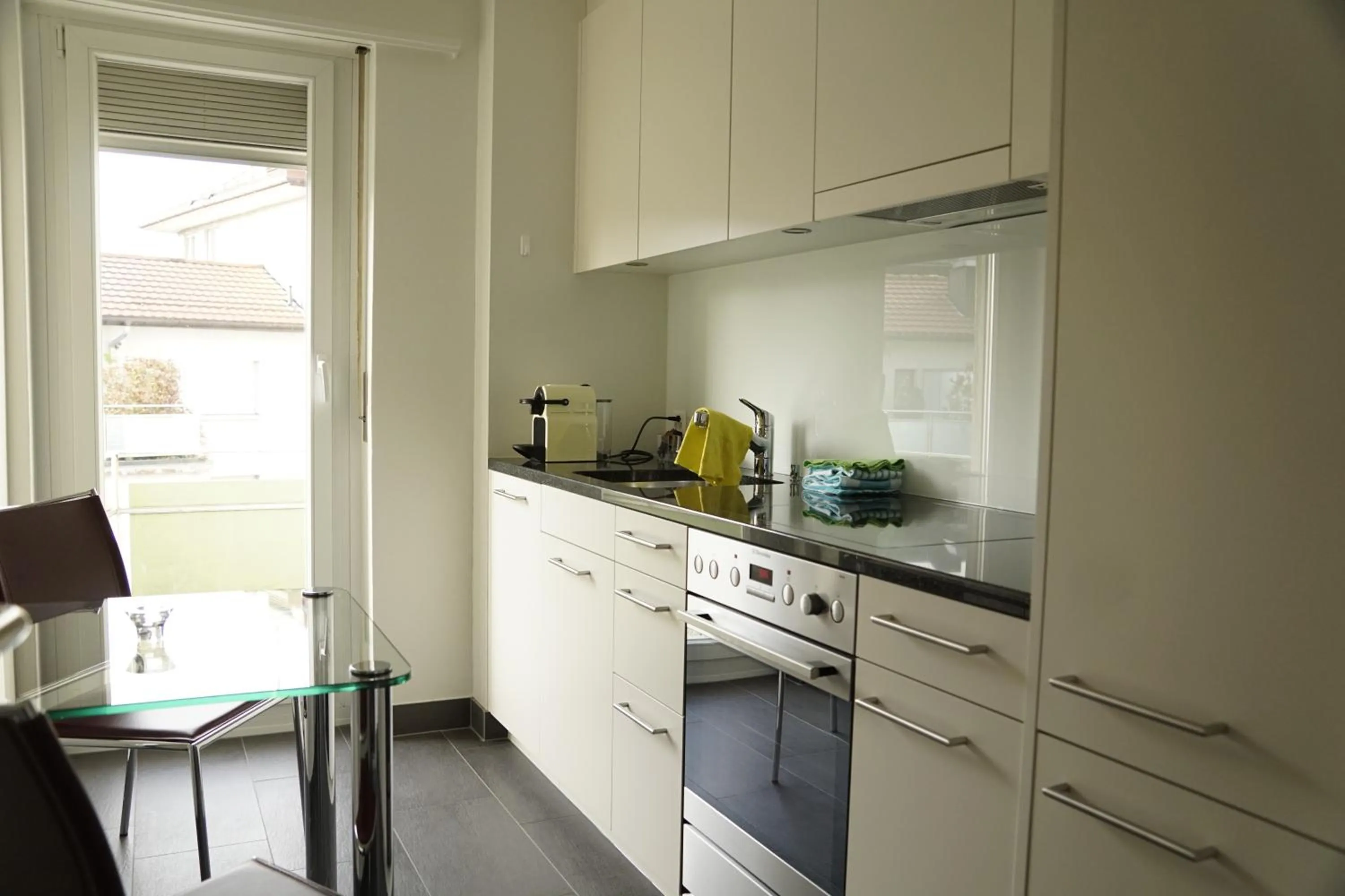 Kitchen or kitchenette in Hotel Vadian Garni