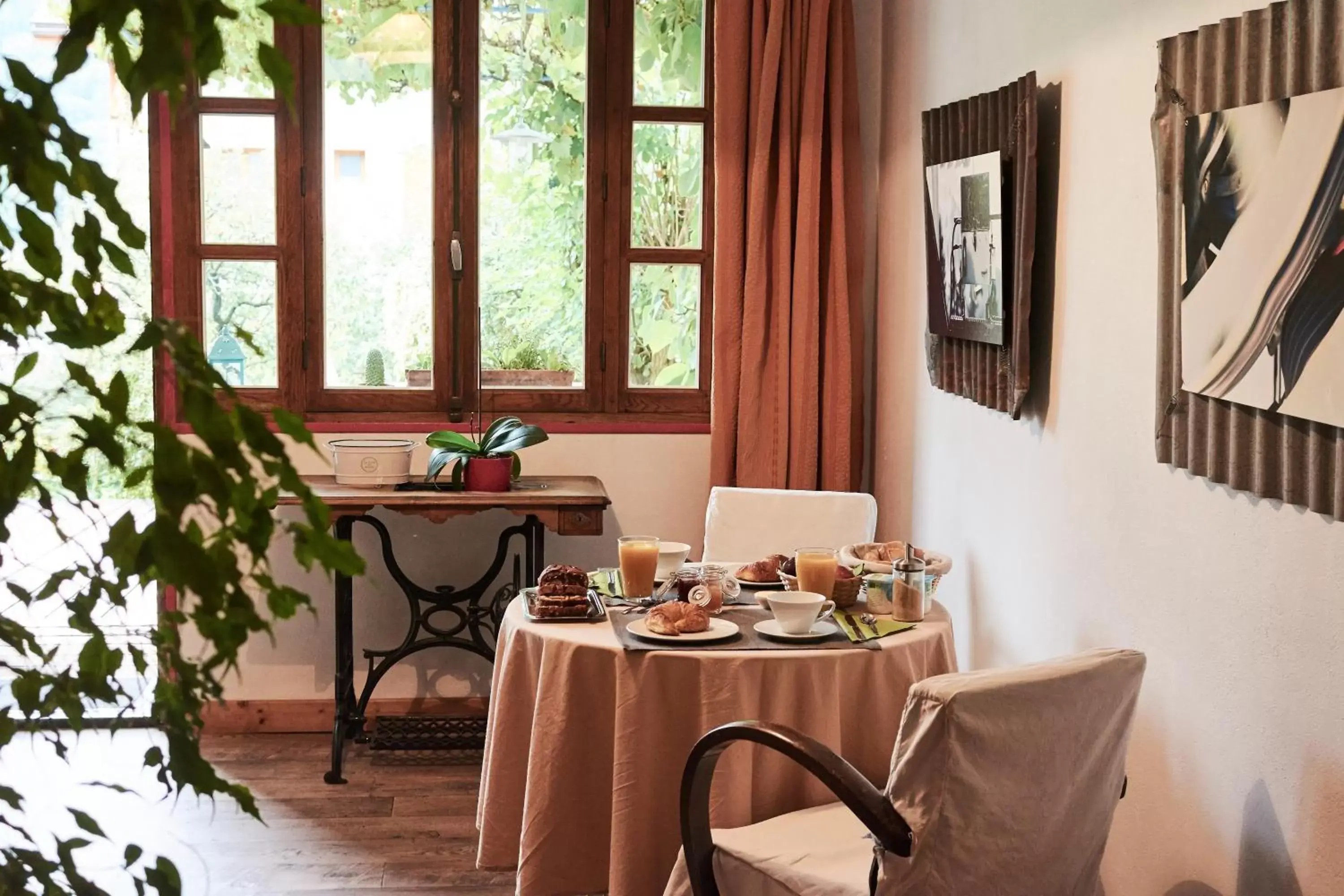 Dining area, Restaurant/Places to Eat in La Foyère