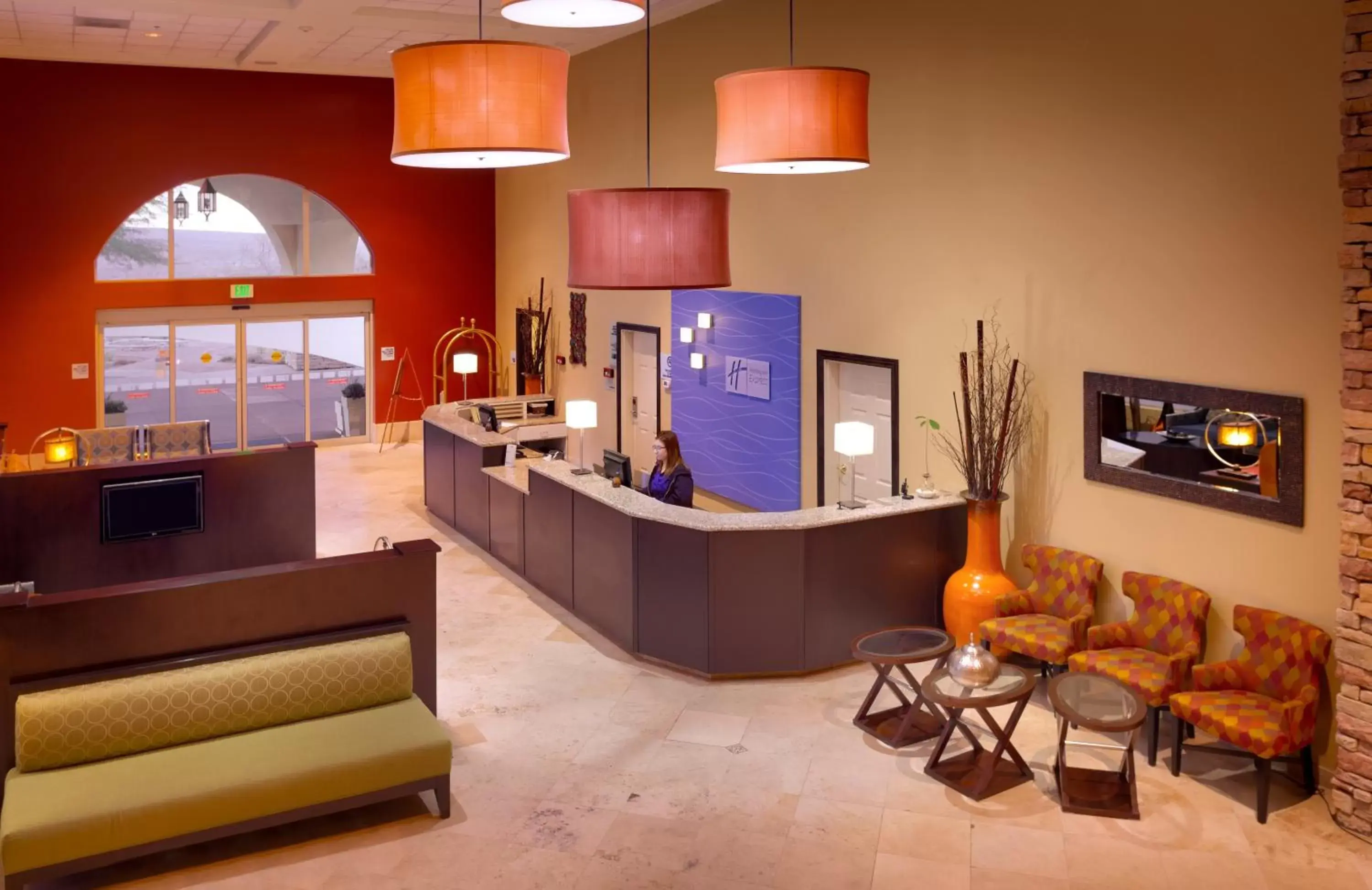 Property building, Lobby/Reception in Holiday Inn Express & Suites Mesquite Nevada, an IHG Hotel