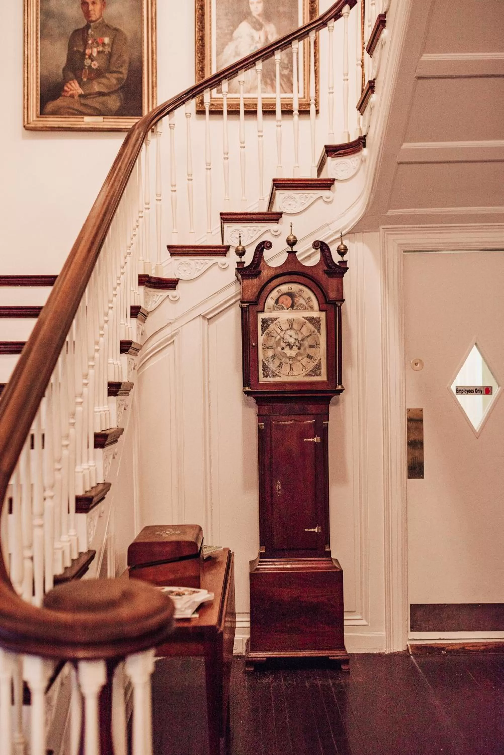 Decorative detail in Benn Conger Inn