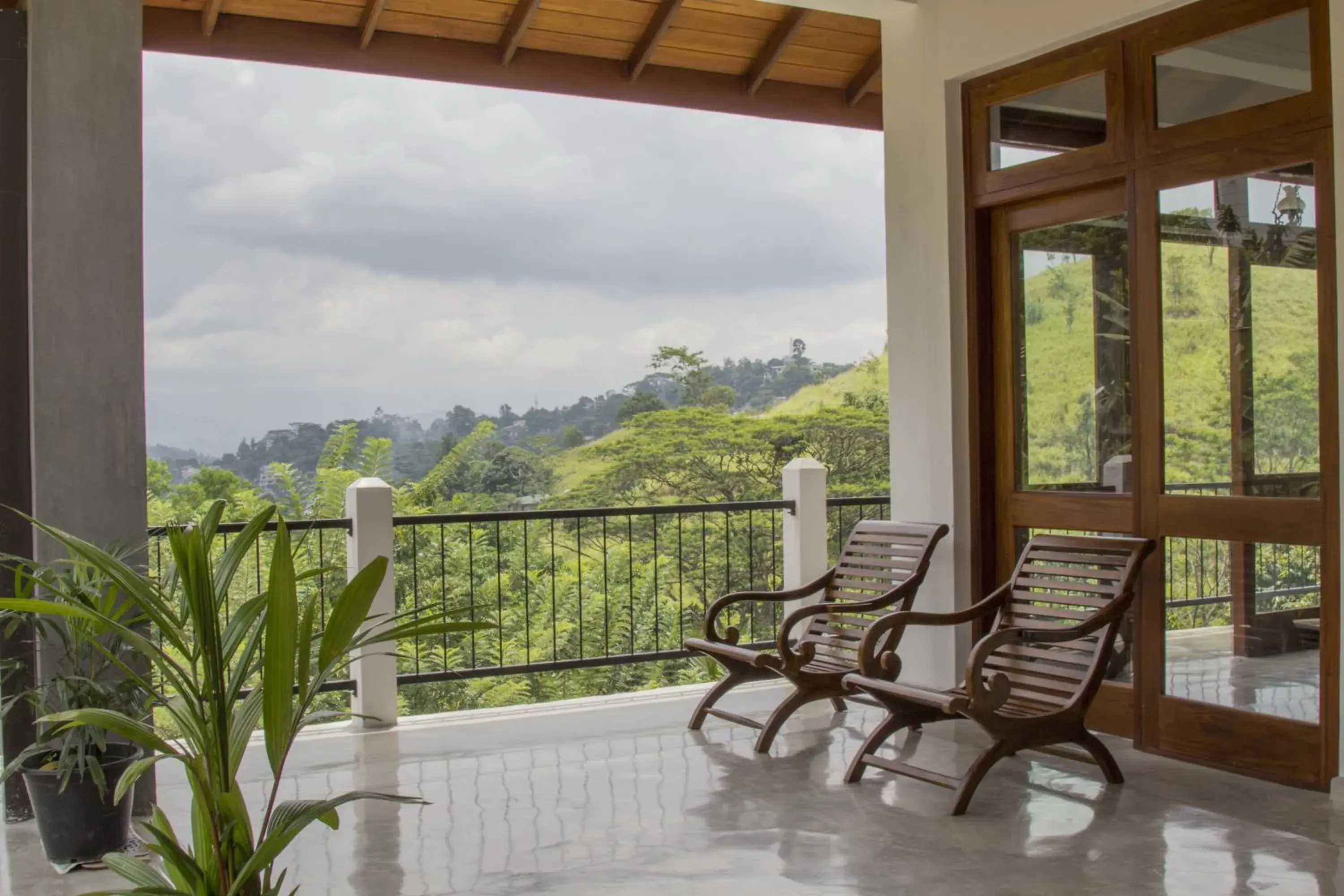 Patio, Balcony/Terrace in Hanthana House