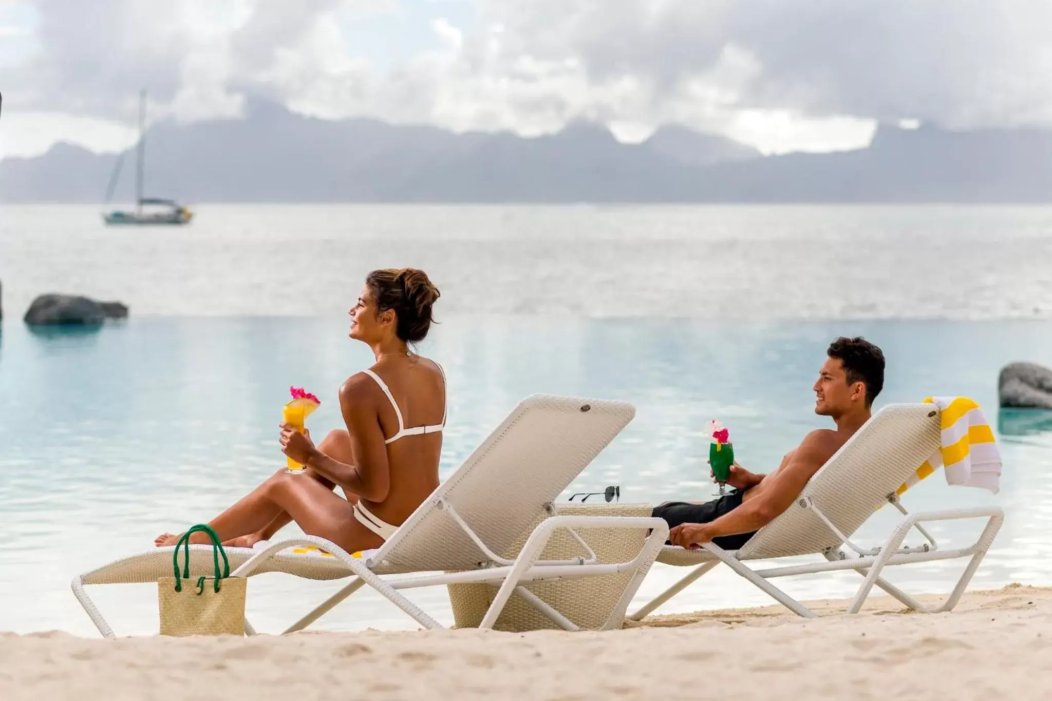 Swimming pool in InterContinental Tahiti Resort & Spa by IHG Swimming pool in InterContinental Tahiti Resort & Spa by IHG