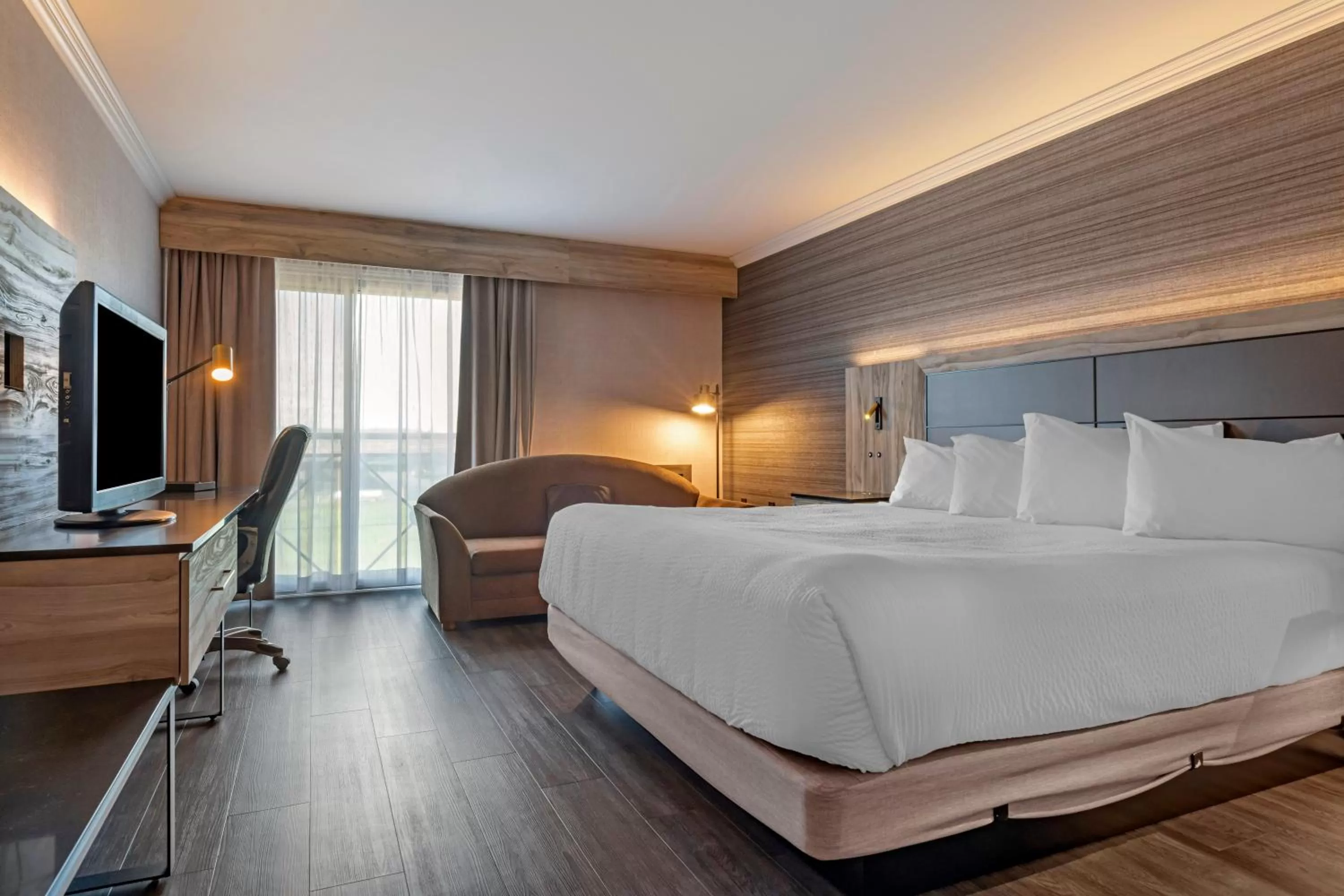 Bedroom, Bed in Best Western Plus Edmundston