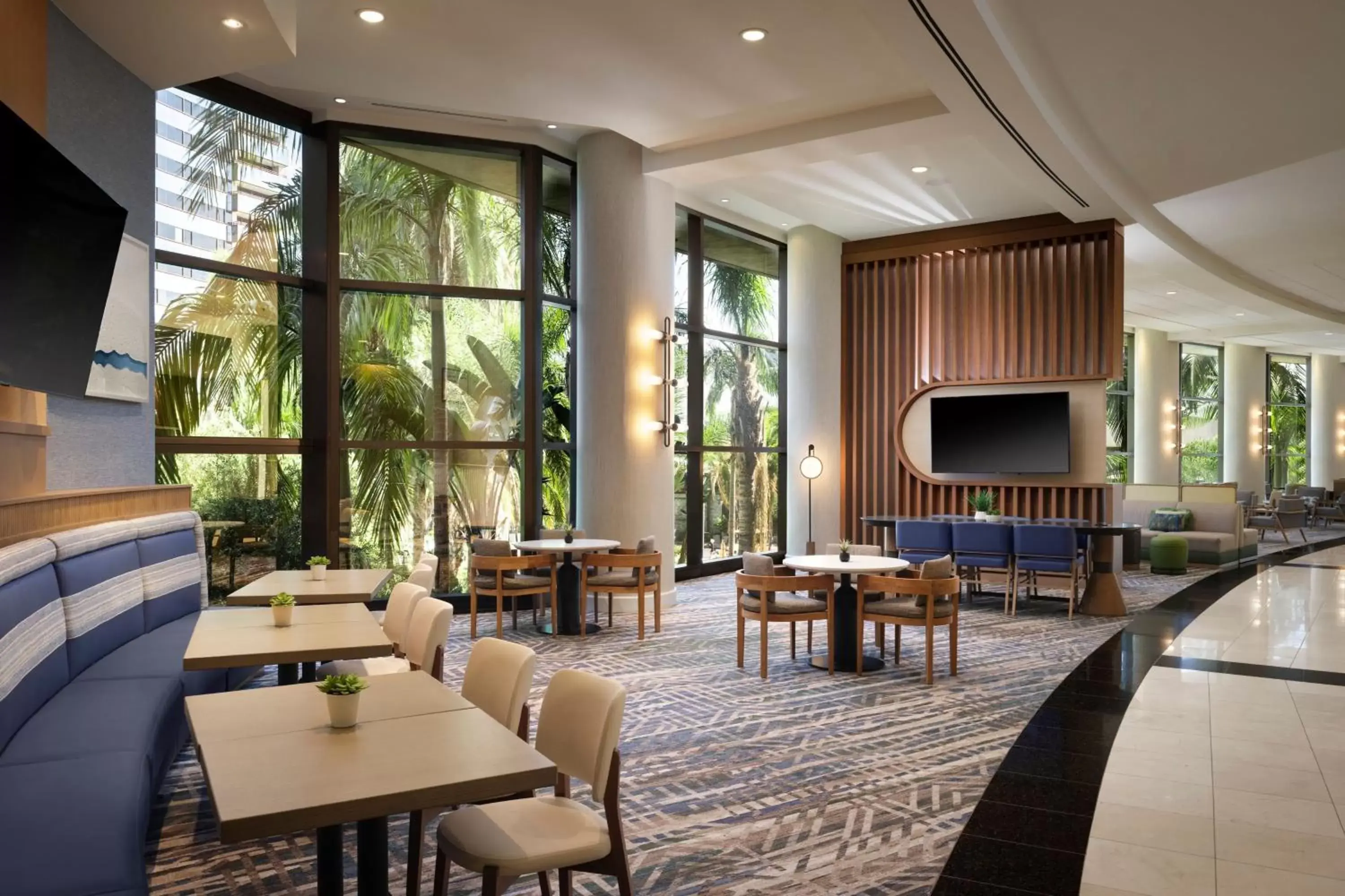 Lobby or reception, Restaurant/Places to Eat in San Diego Marriott Marquis and Marina