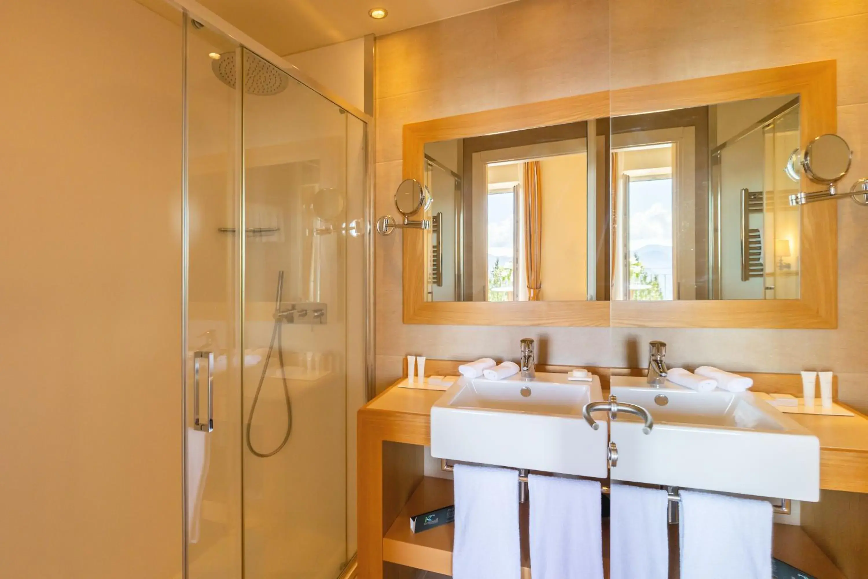 Bathroom in Kurhaus Cademario Hotel & DOT Spa - Ticino Hotels Group