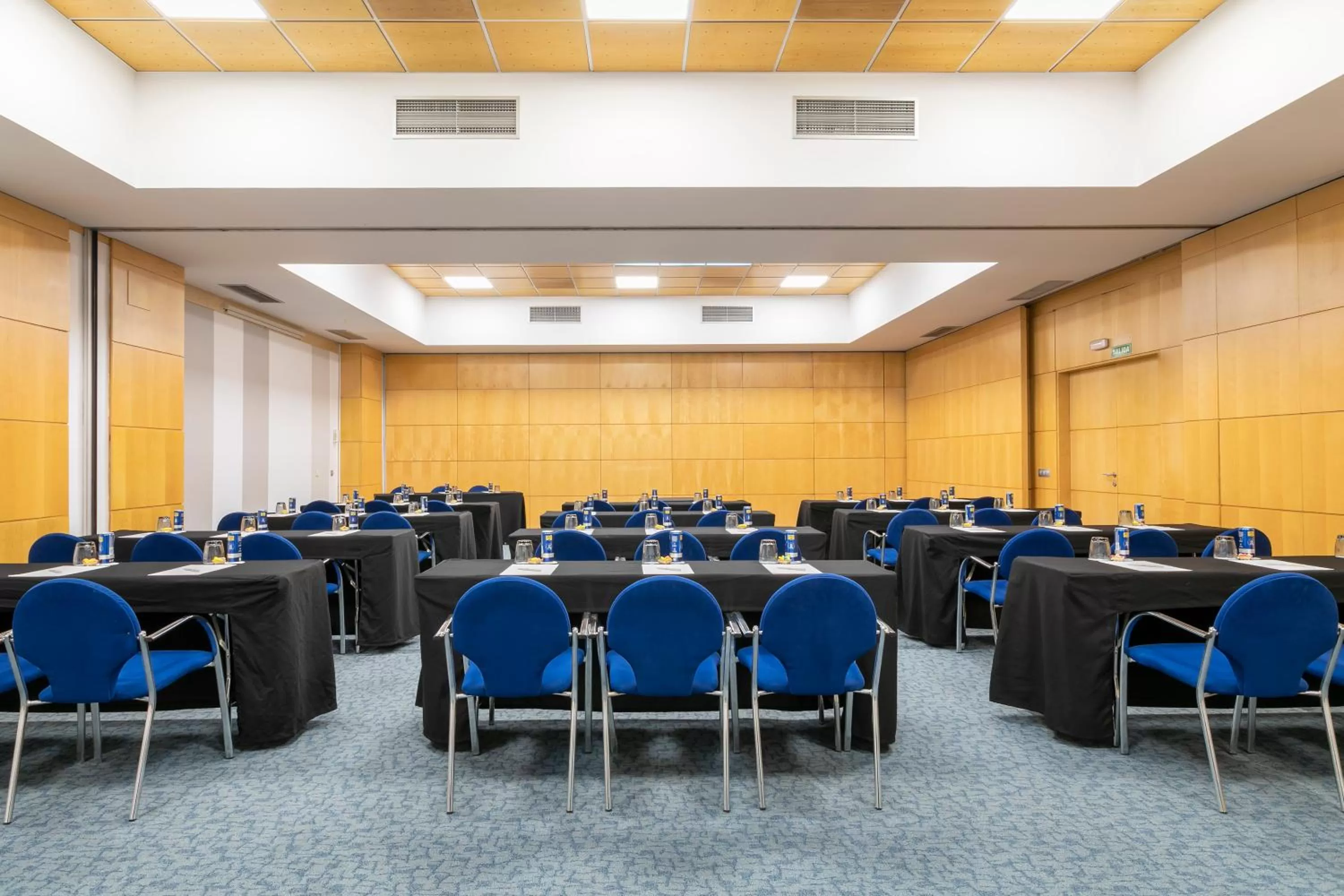 Seating area in Sol Port Cambrils Hotel