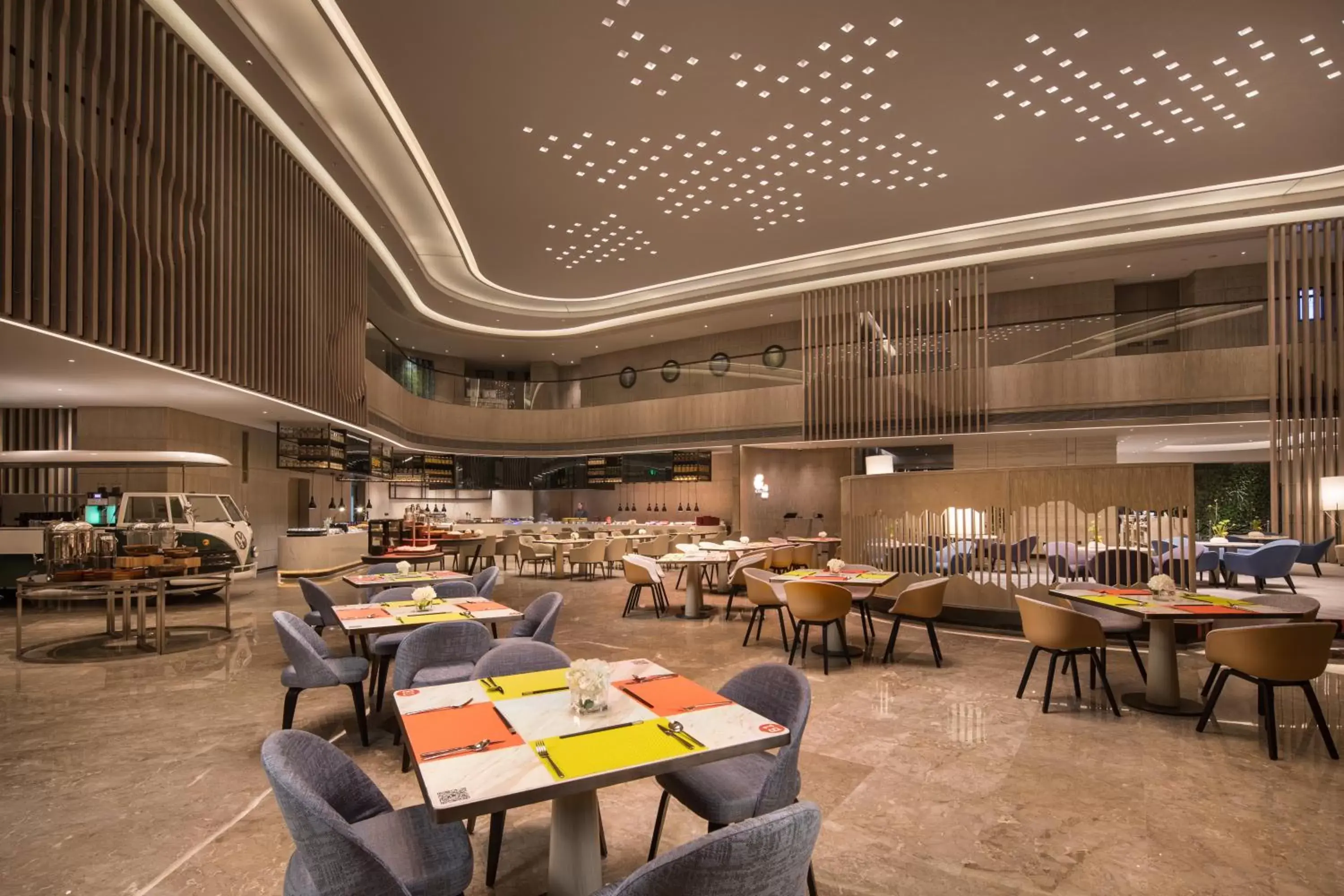 Breakfast, Restaurant/Places to Eat in Holiday Inn - Nanjing South Station, an IHG Hotel