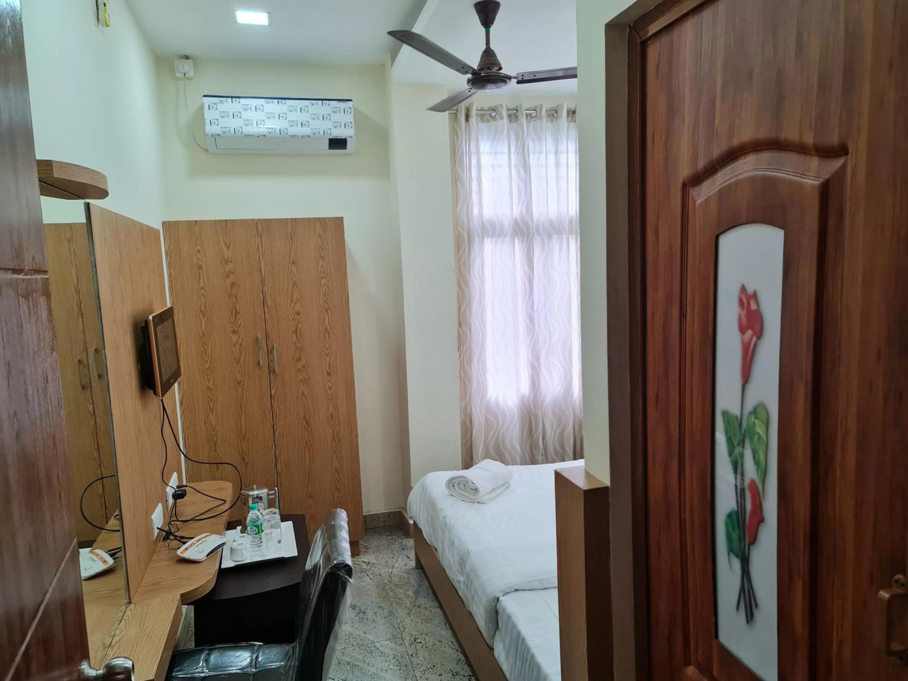 Bedroom, Bed in Vijay Shree Inn