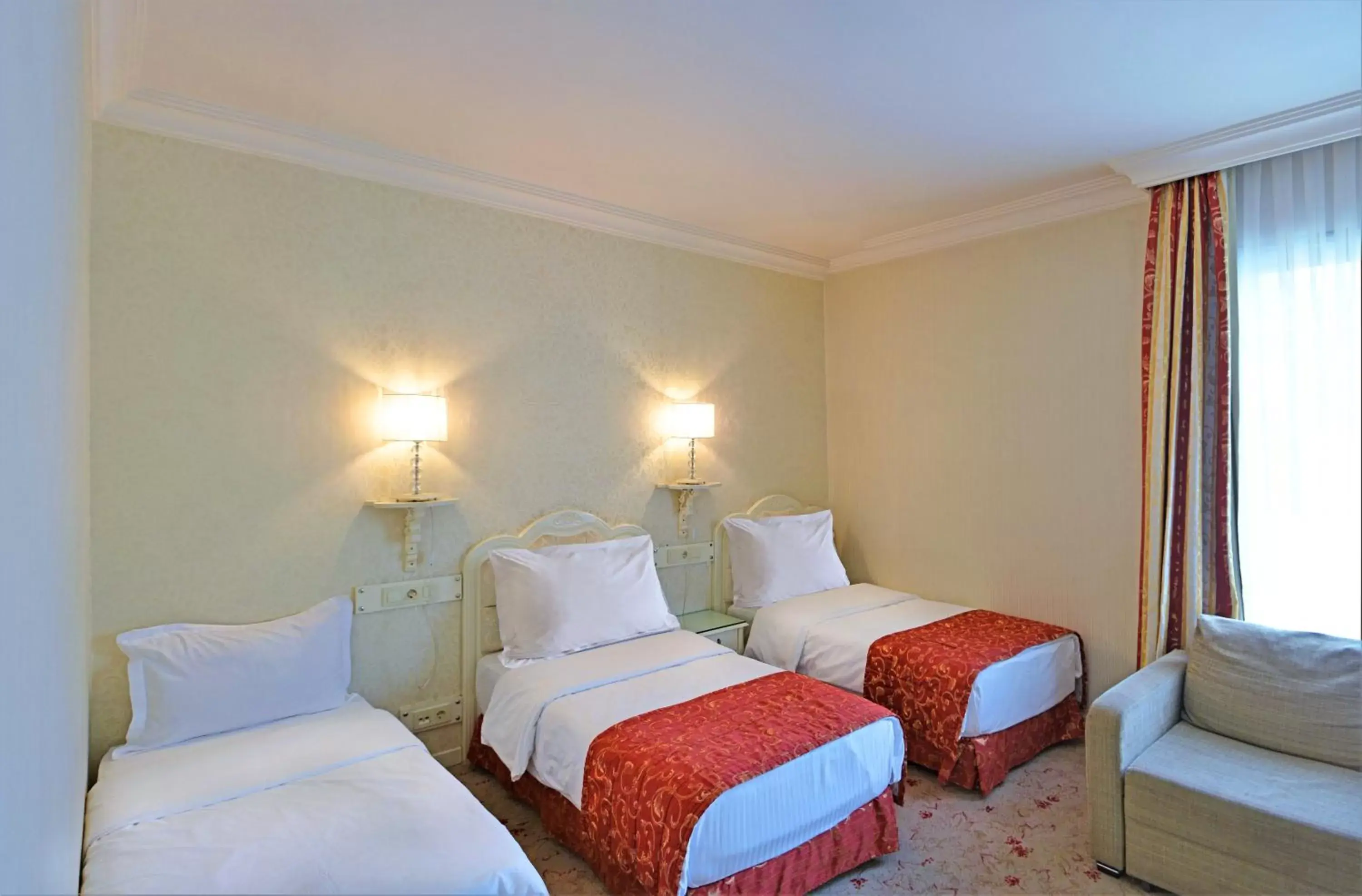 Bedroom, Bed in The And Hotel Sultanahmet- Special Category