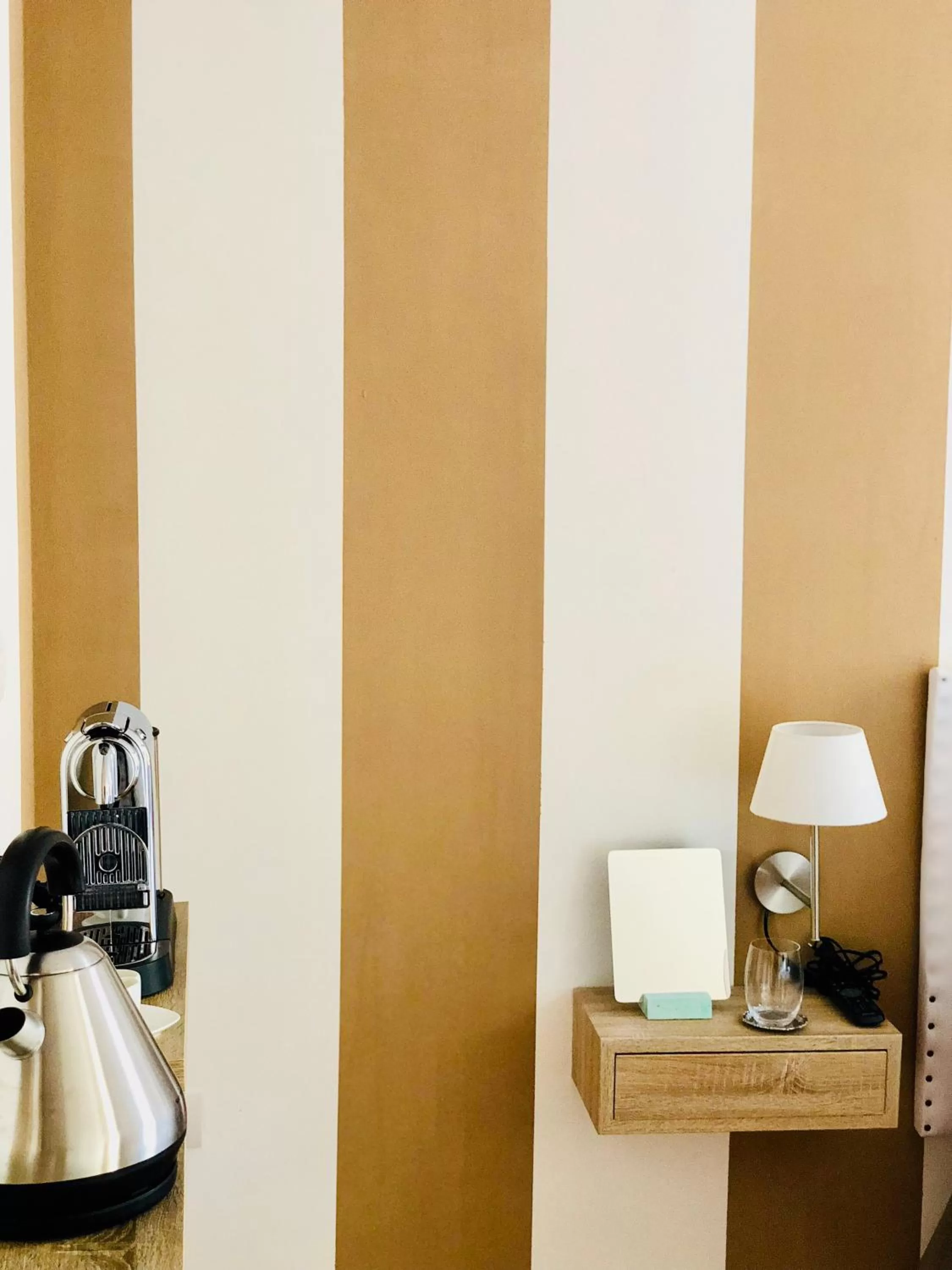 Coffee/tea facilities in Palazzina300